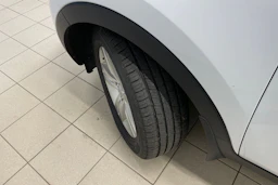 Valkoinen Kia Sportage 2012 kuva 10.