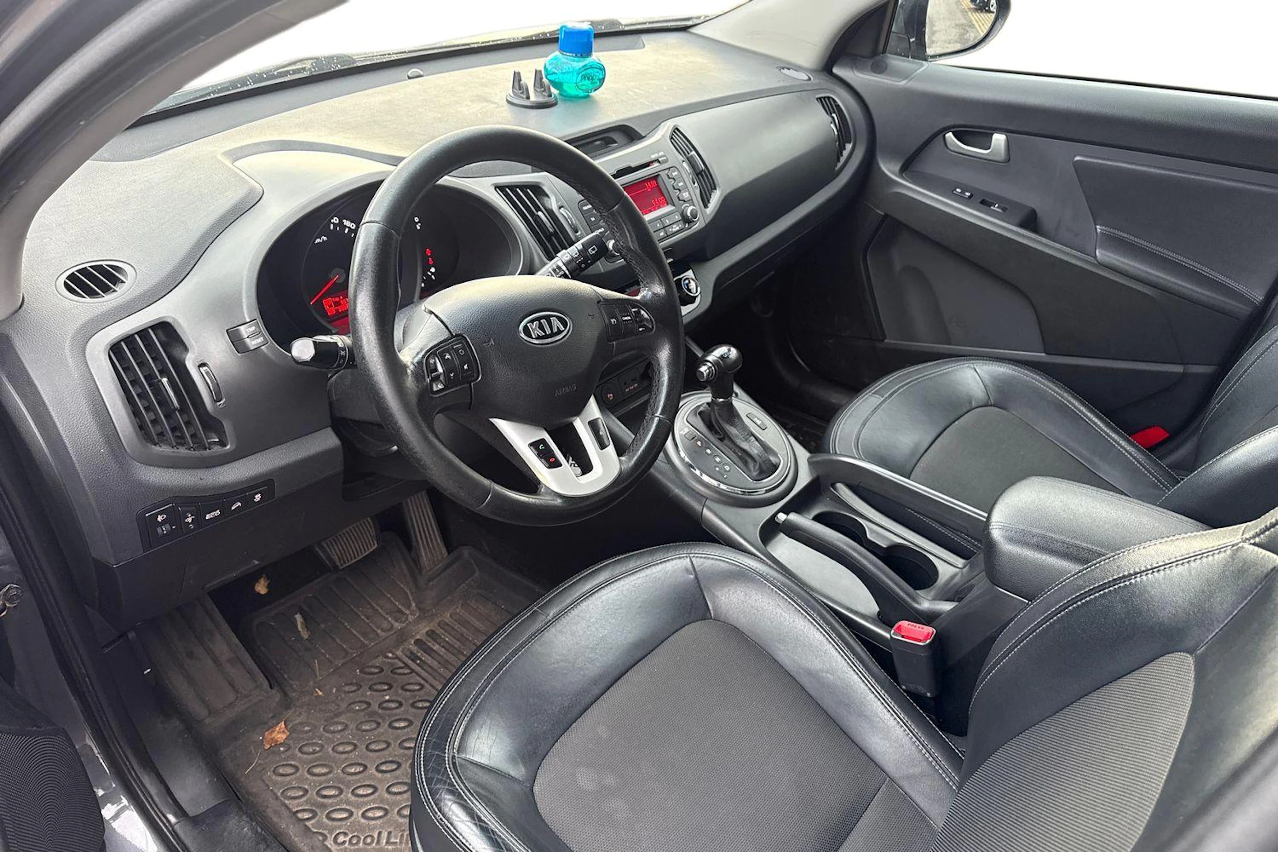 harmaa Kia Sportage 2012 kuva 6.