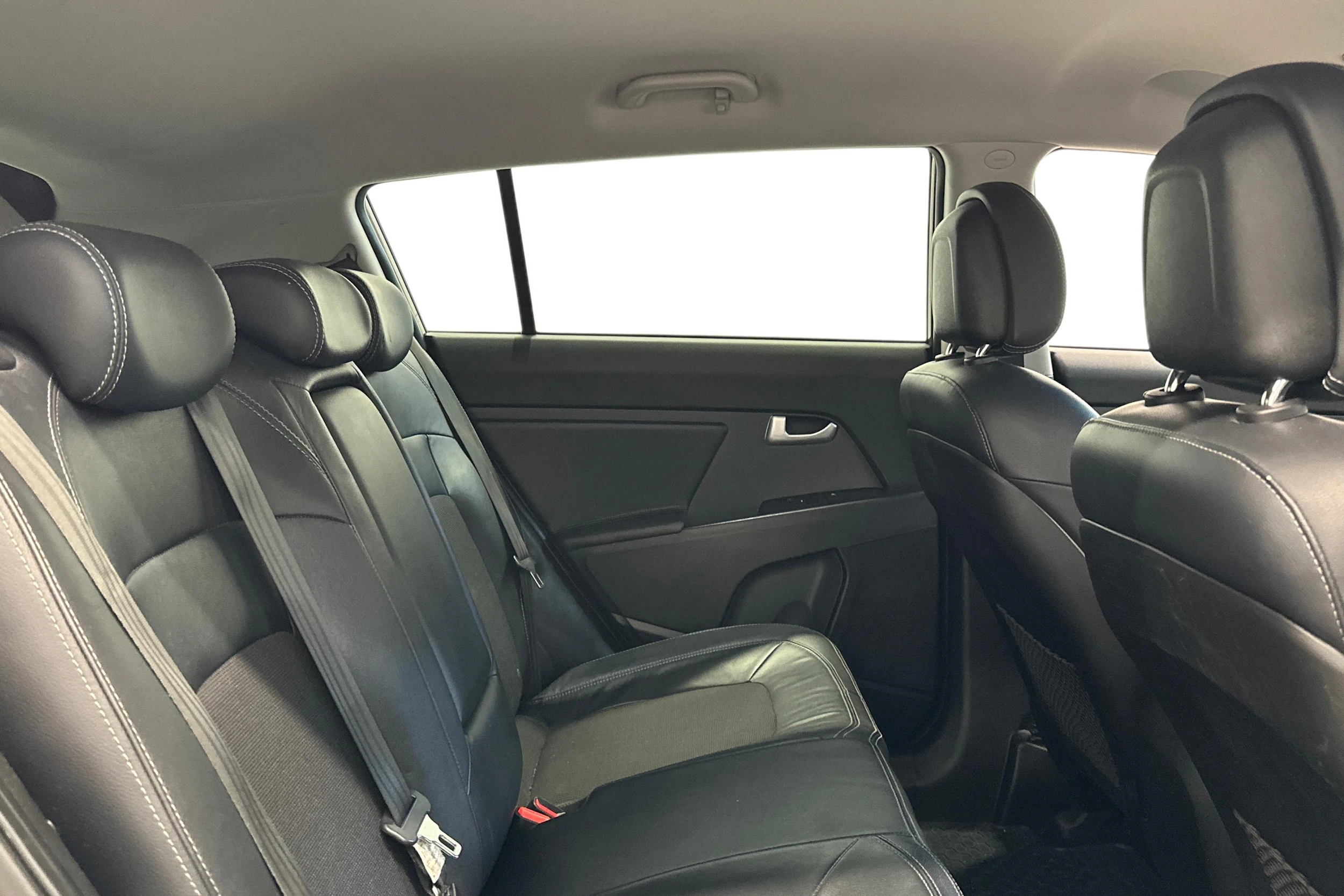 ruskea (beige) Kia Sportage 2012 kuva 9.