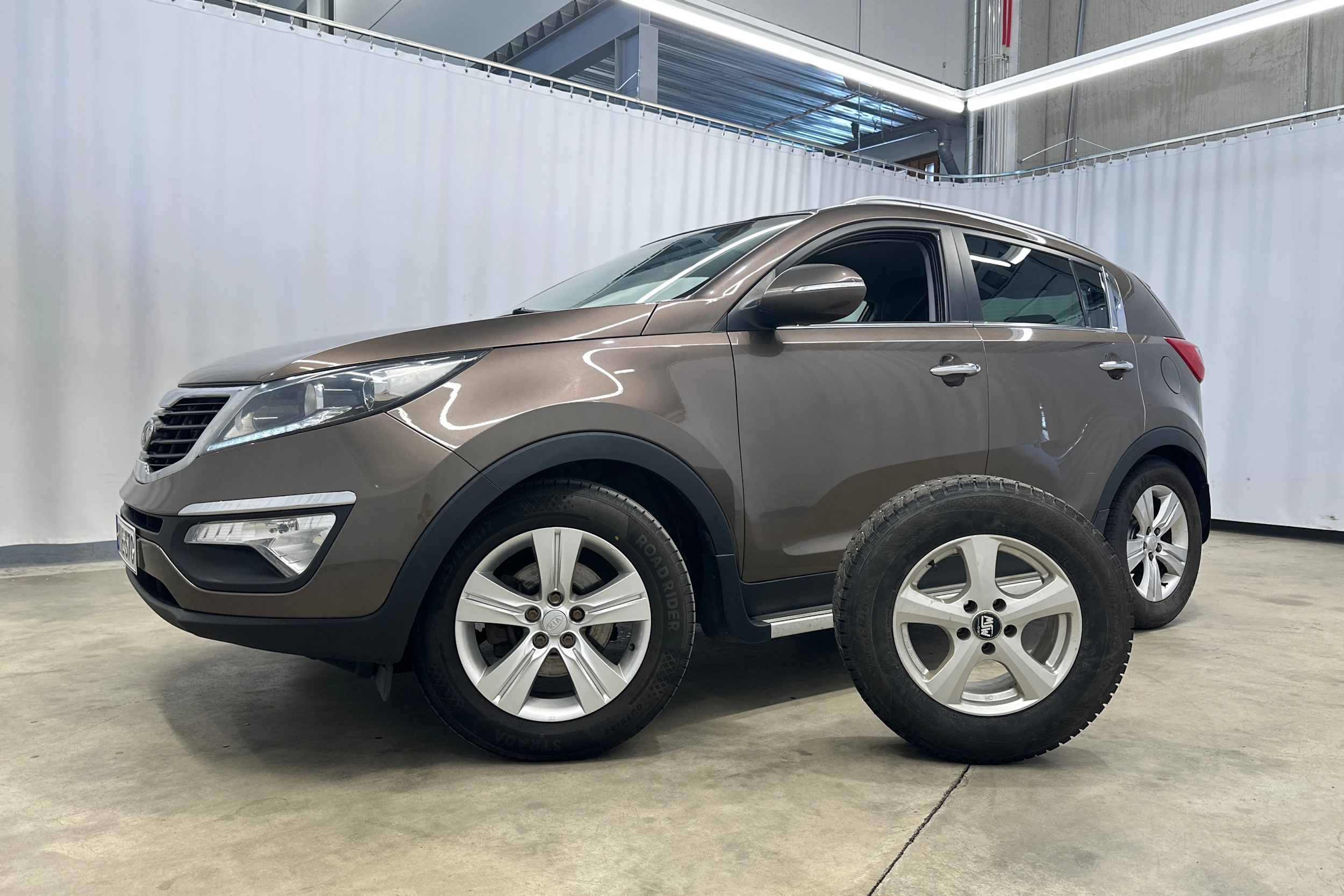 ruskea (beige) Kia Sportage 2012 kuva 23.