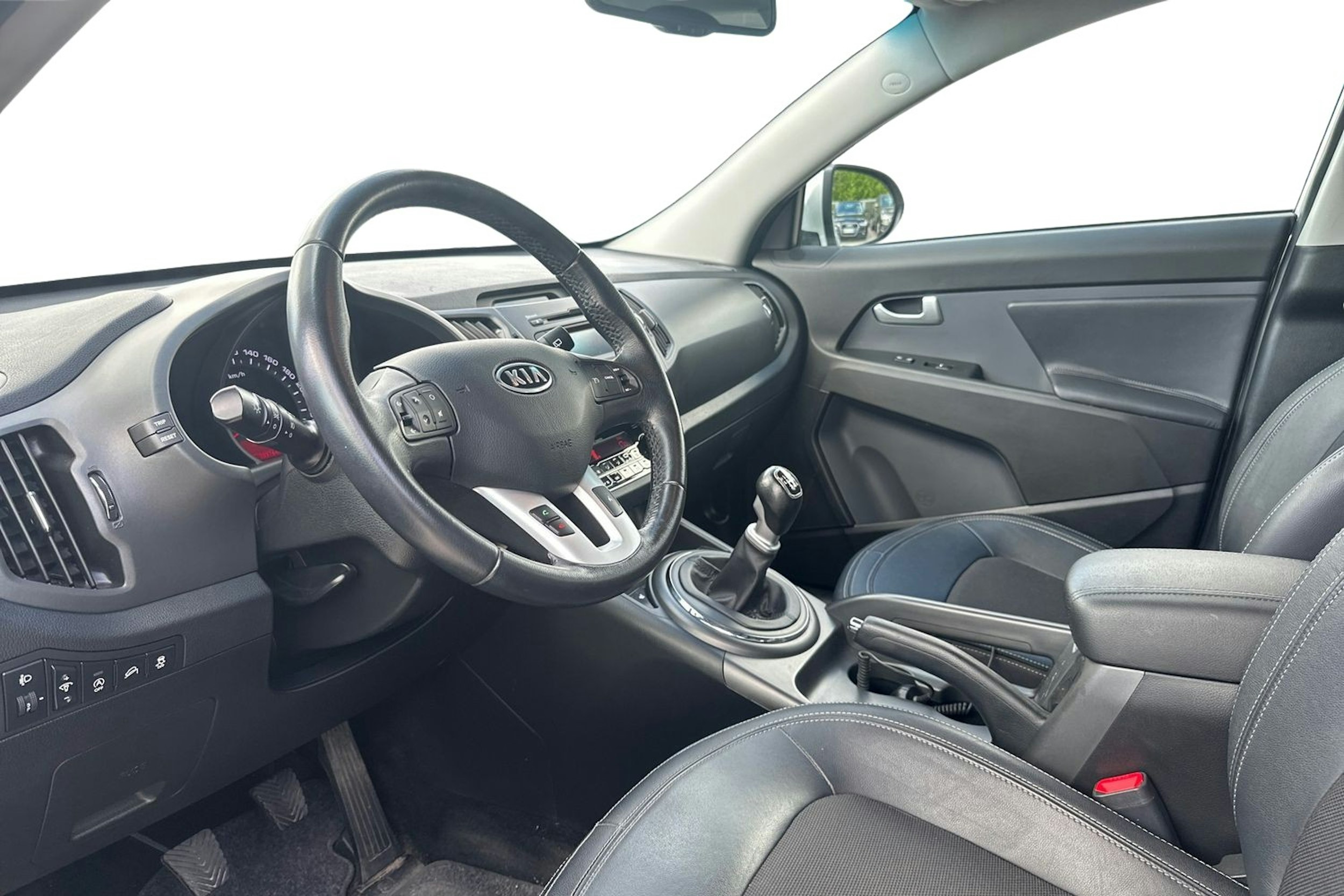 Hopea Kia Sportage 2013 kuva 3.