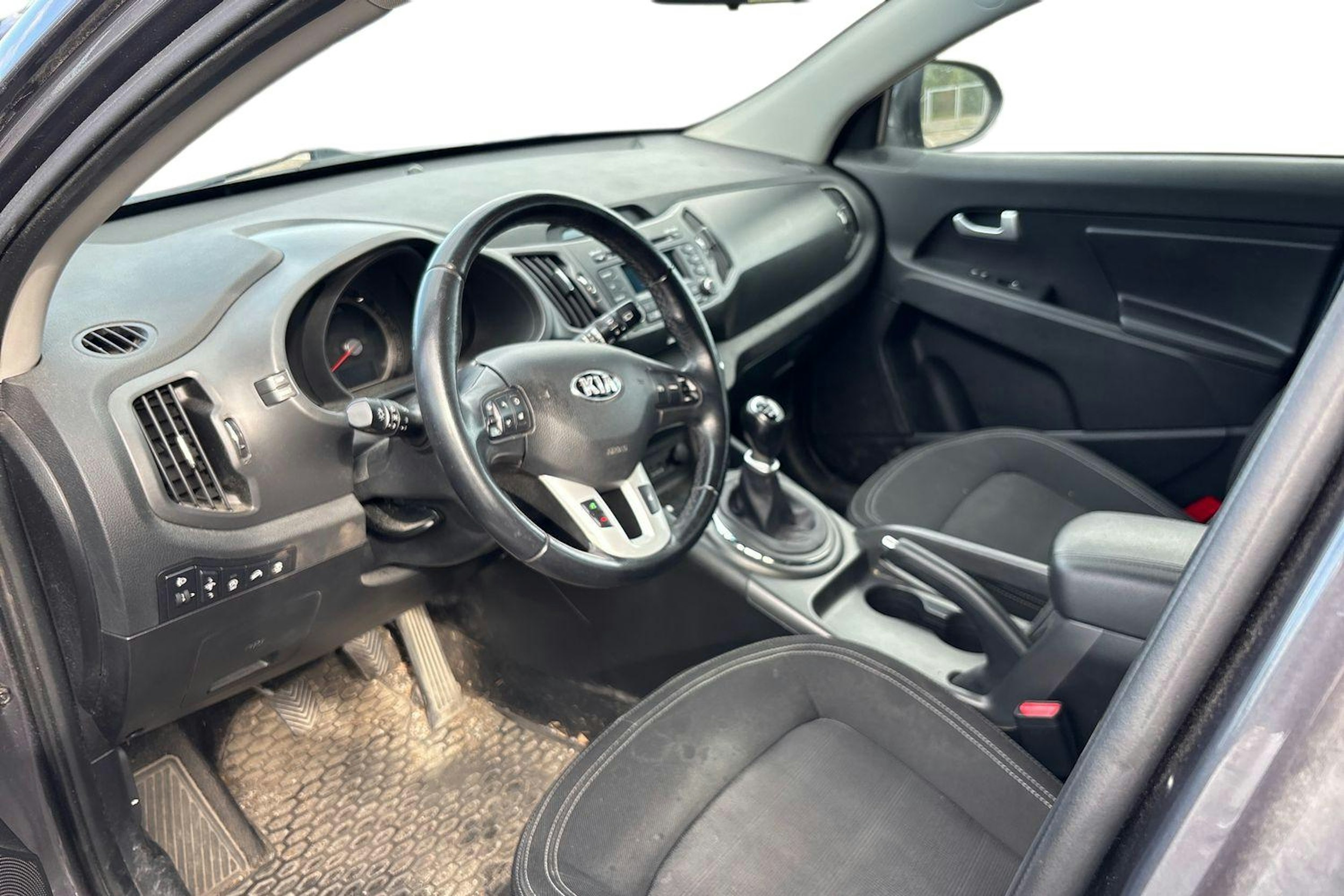 harmaa Kia Sportage 2013 kuva 3.