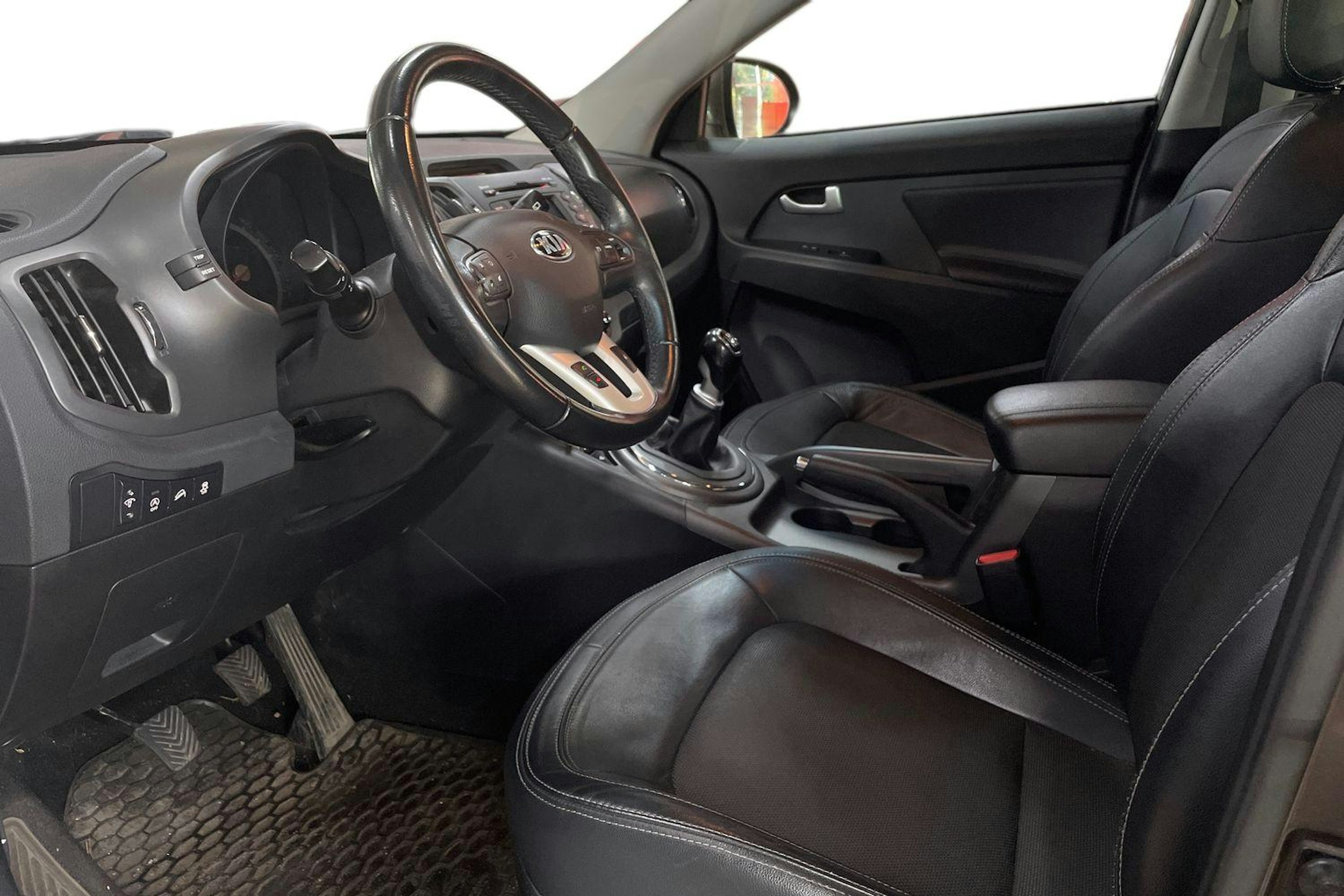 Ruskea (beige) Kia Sportage 2013 kuva 3.