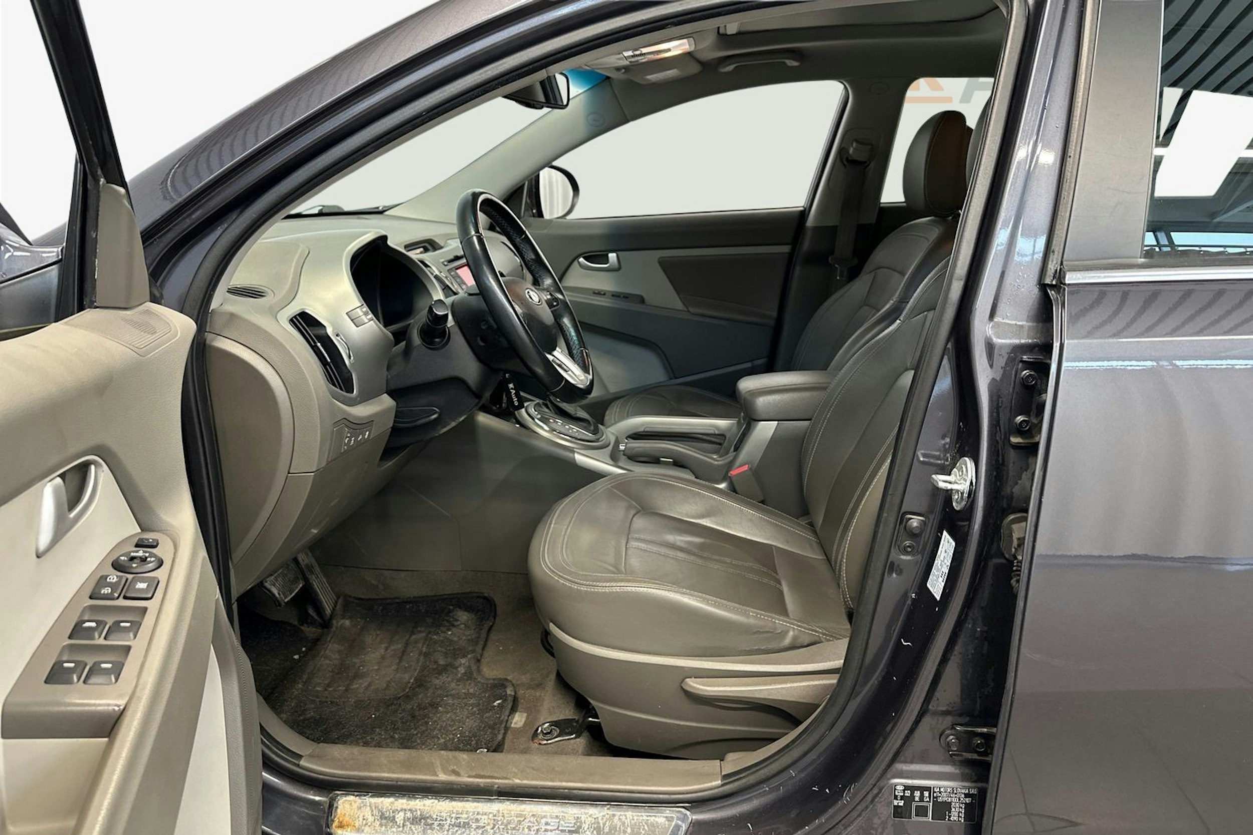 harmaa Kia Sportage 2013 kuva 9.