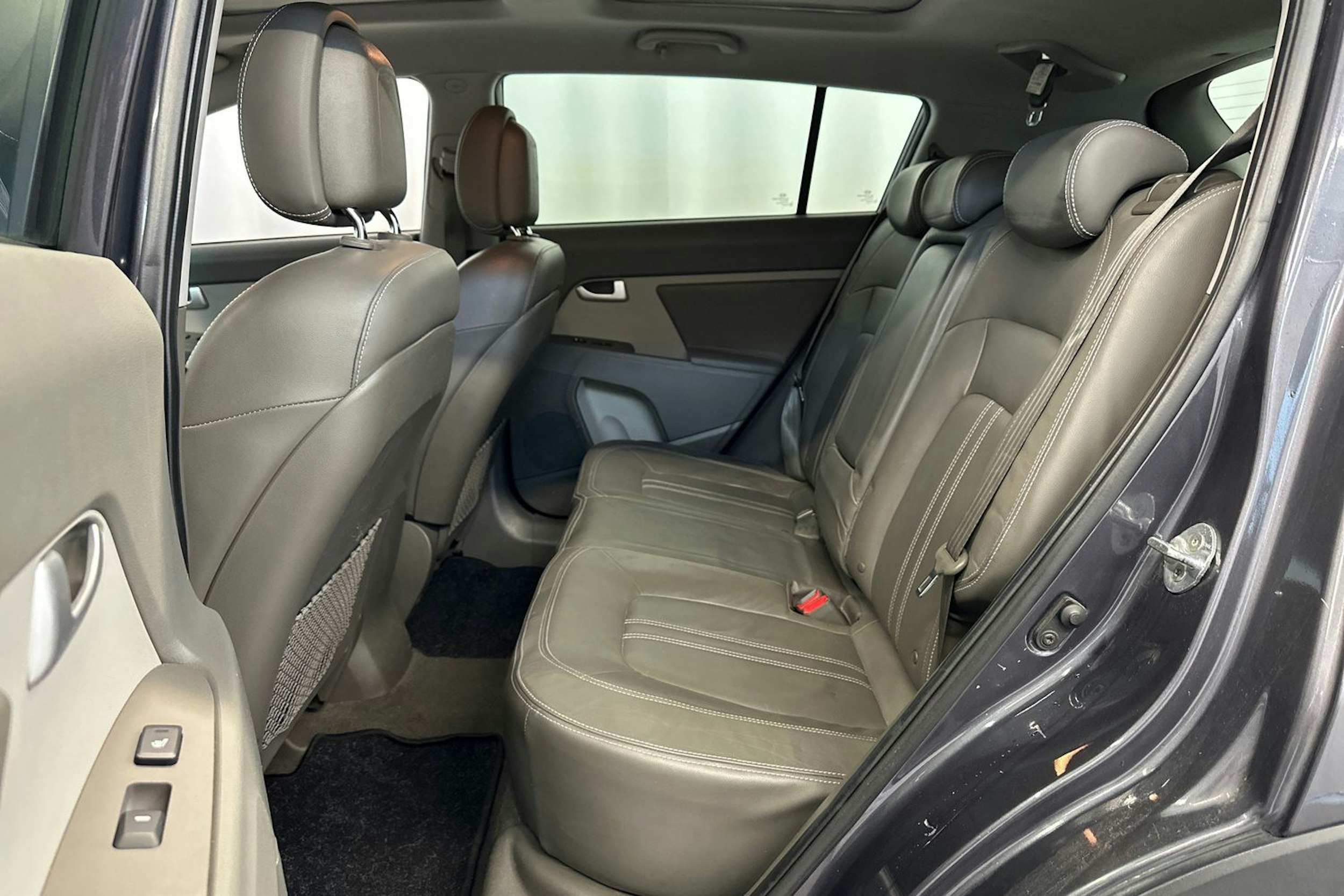harmaa Kia Sportage 2013 kuva 10.