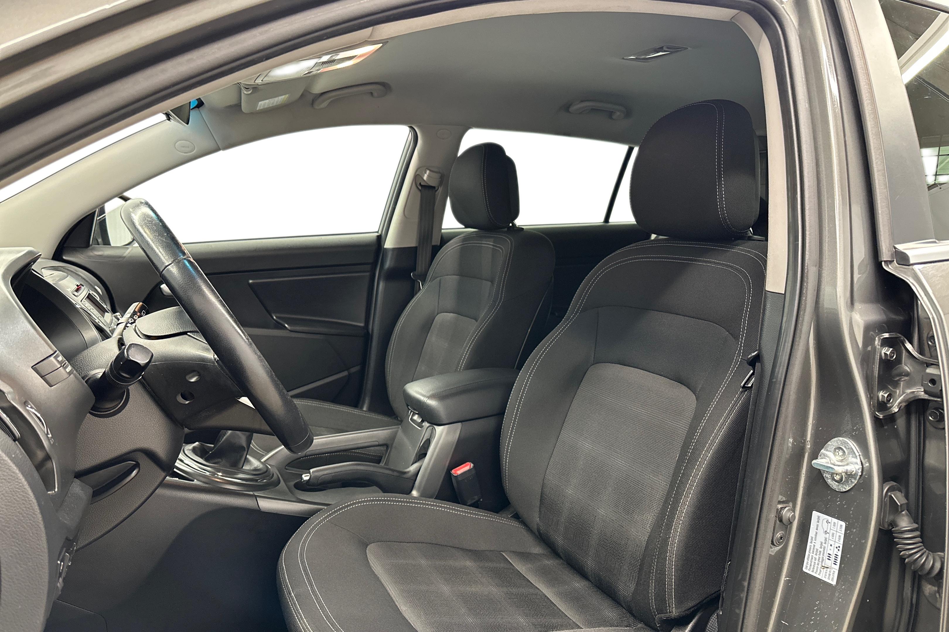 Kia Sportage 2013, bild 6/22