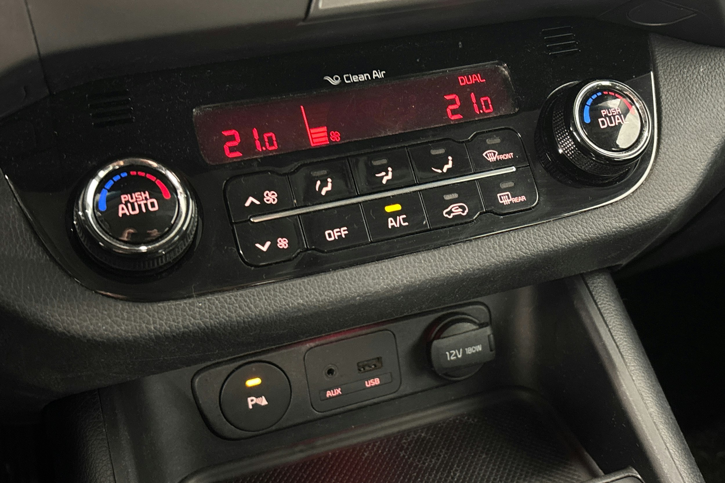 valkoinen Kia Sportage 2014 kuva 22.