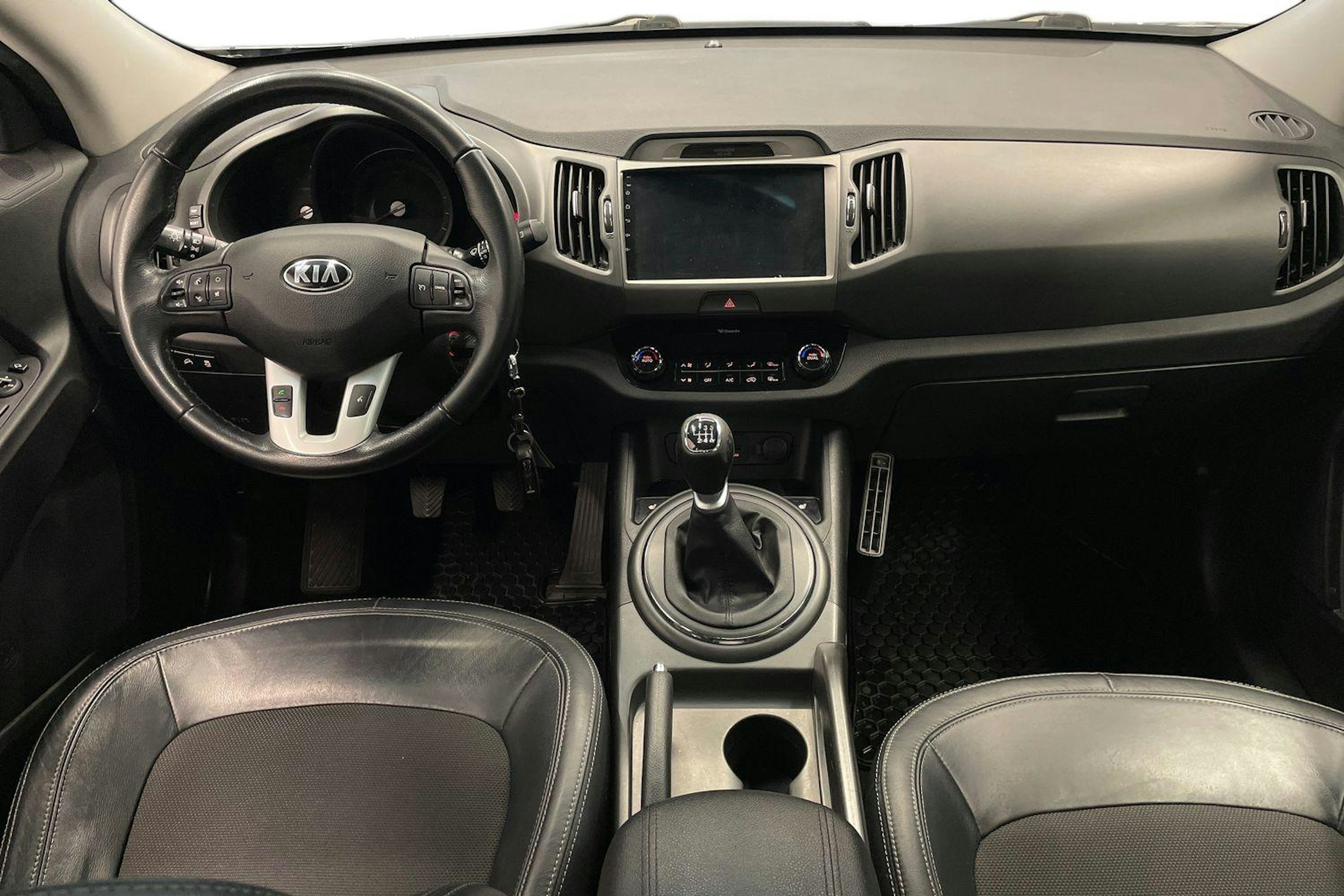 harmaa Kia Sportage 2014 kuva 9.