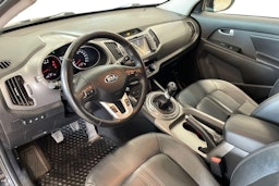 musta Kia Sportage 2015 kuva 6.
