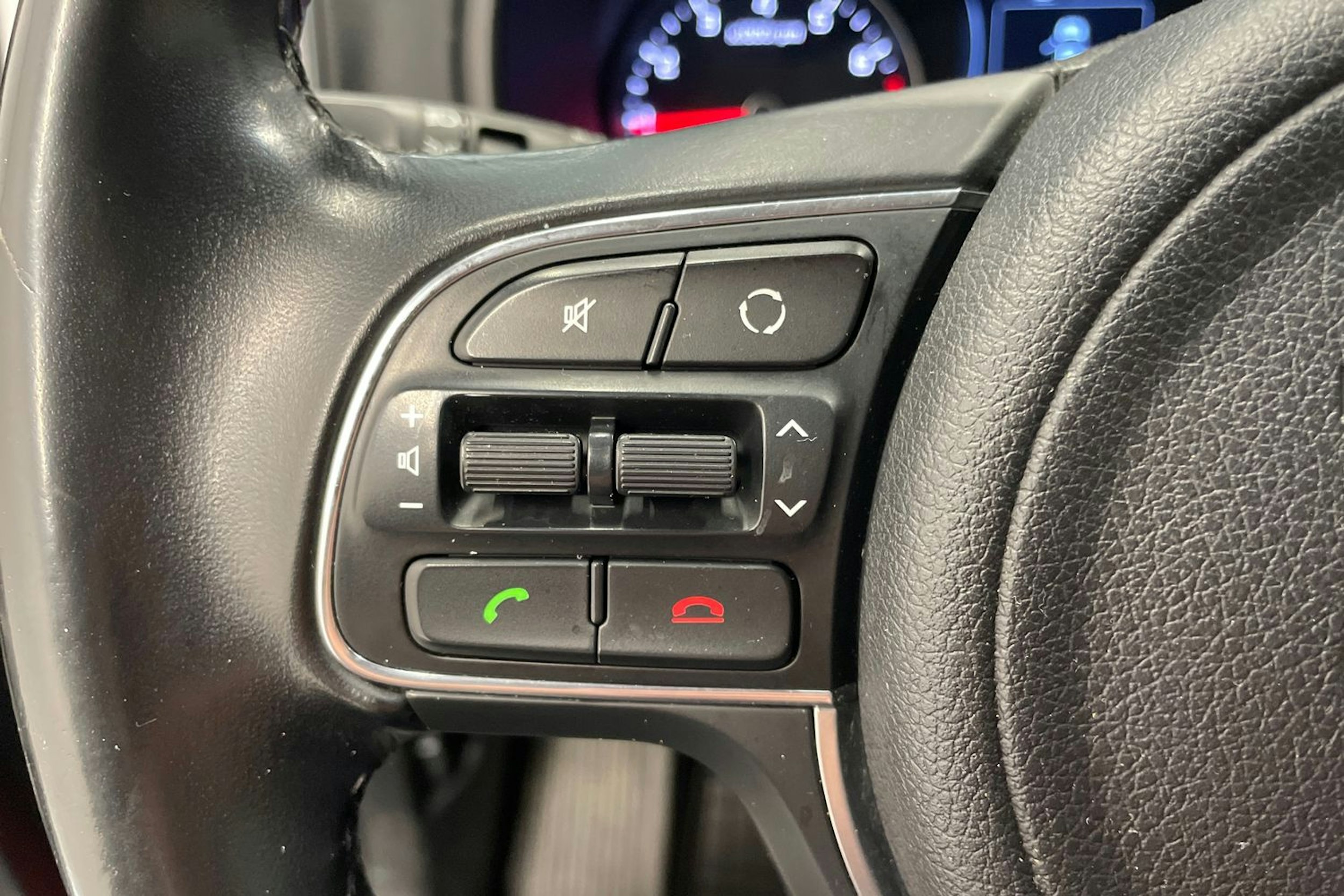 Punainen Kia Sportage 2016 kuva 16.