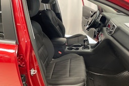 Punainen Kia Sportage 2016 kuva 24.