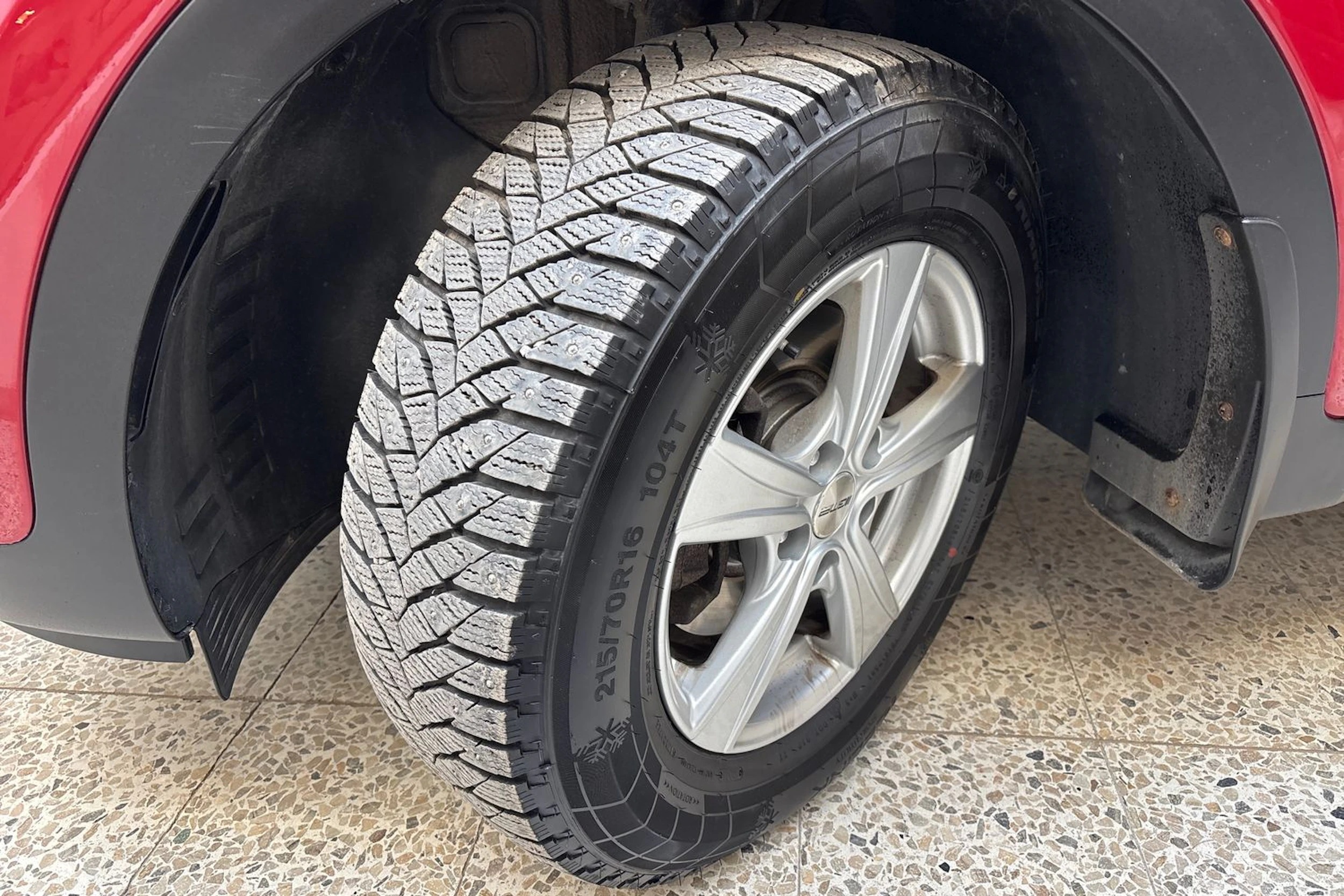 Punainen Kia Sportage 2016 kuva 10.