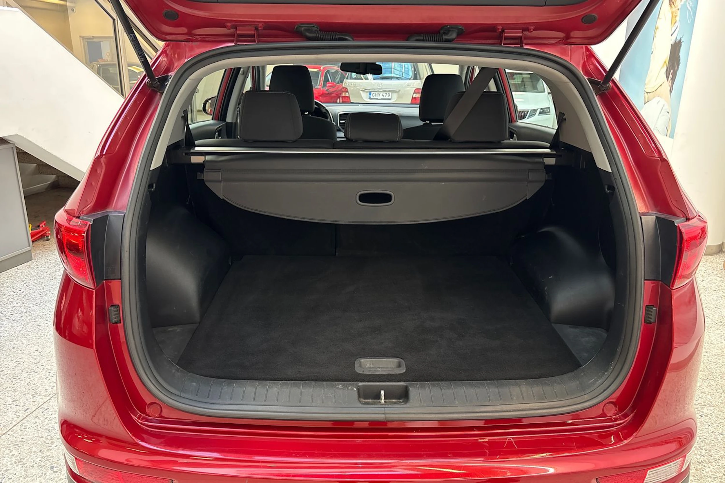 Punainen Kia Sportage 2016 kuva 11.