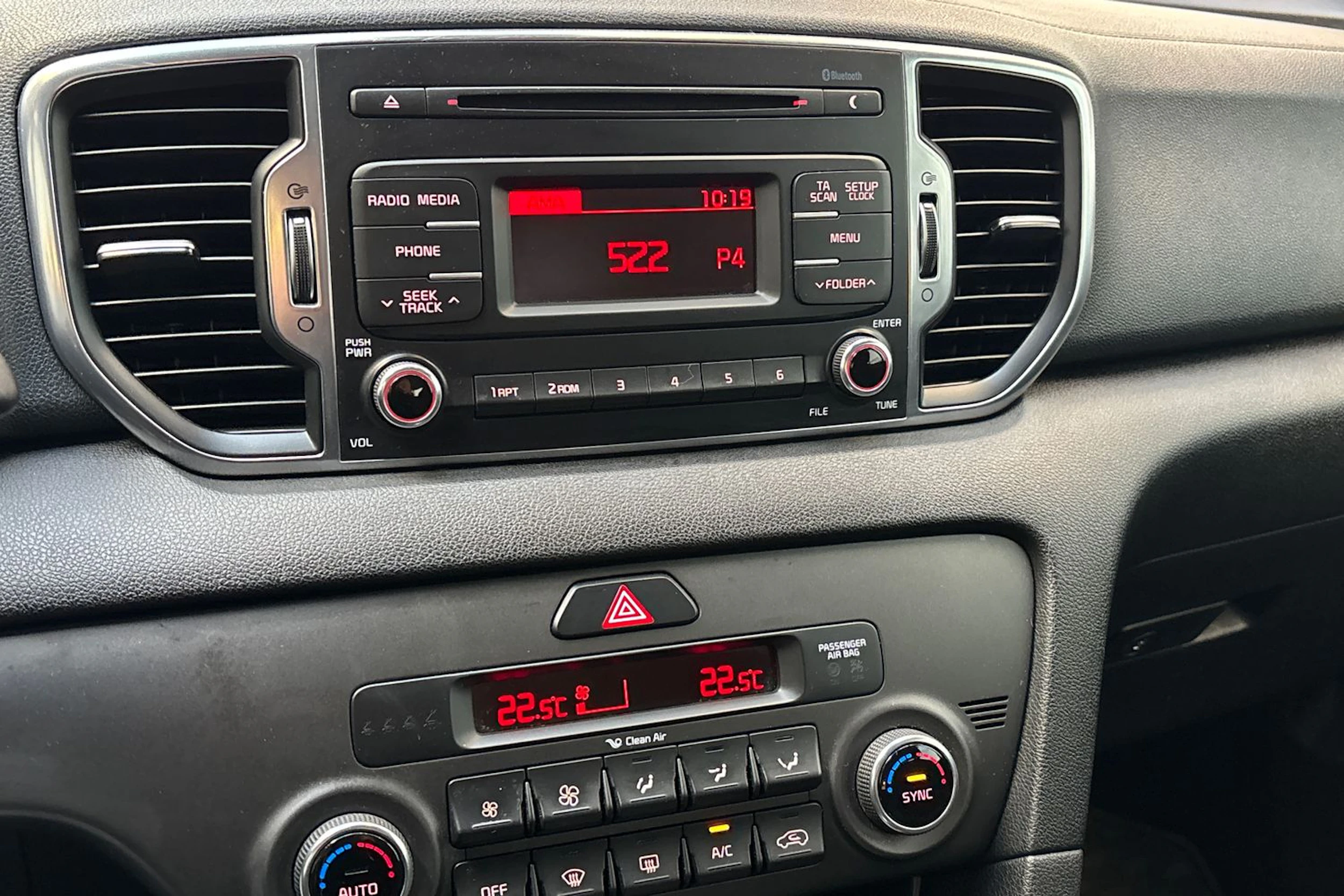 Punainen Kia Sportage 2016 kuva 17.