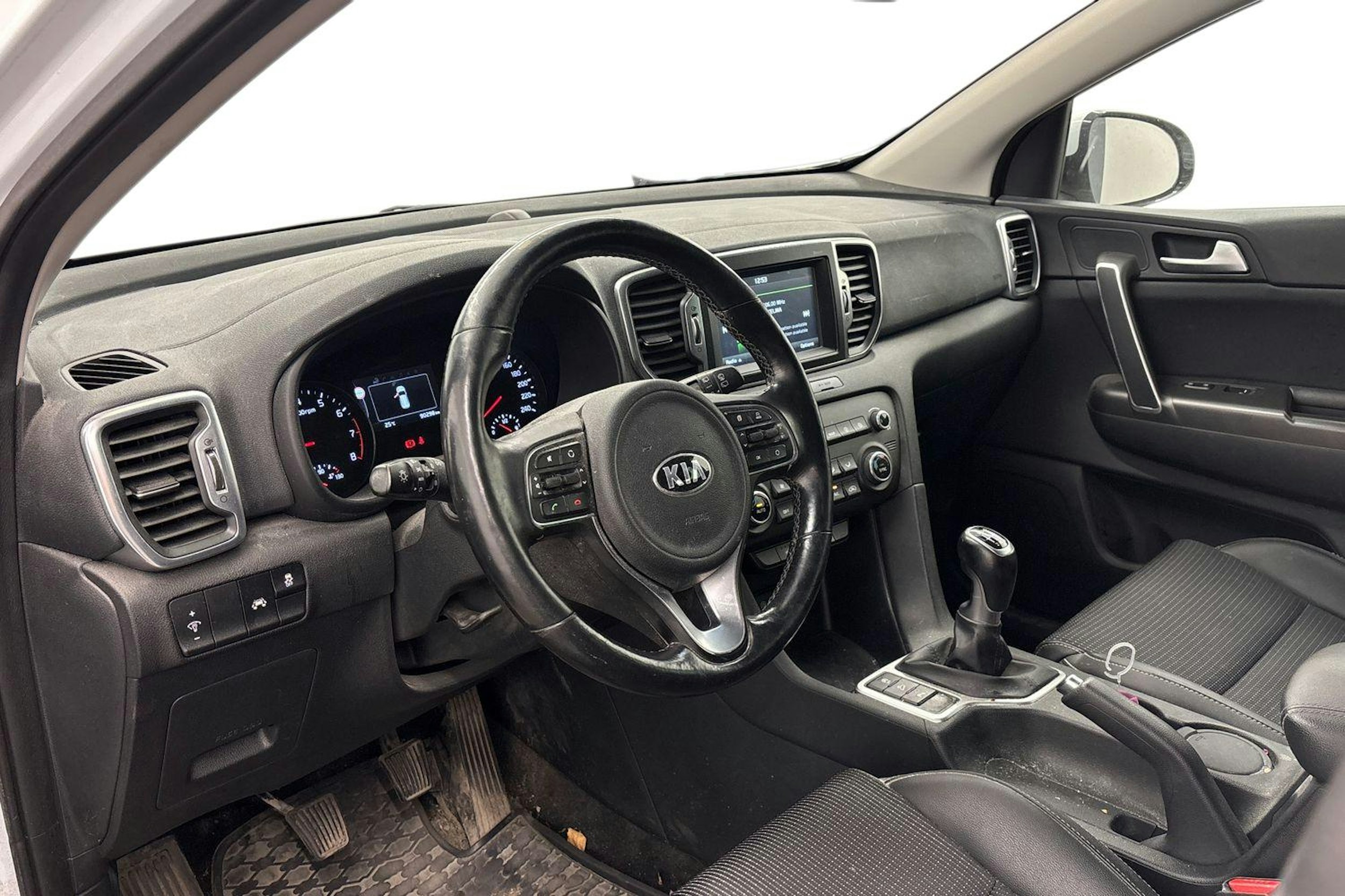 valkoinen Kia Sportage 2016 kuva 3.