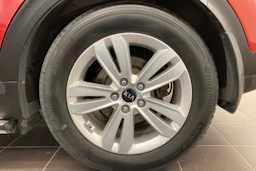 Punainen Kia Sportage 2016 kuva 10.