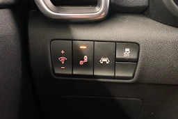 Punainen Kia Sportage 2016 kuva 13.