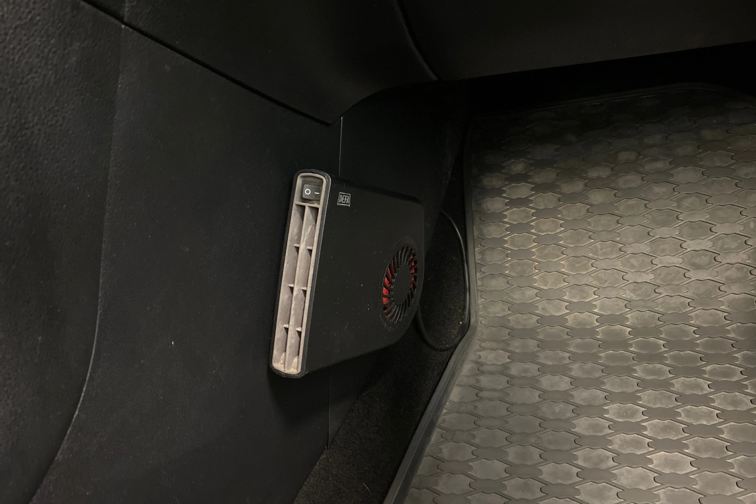 Punainen Kia Sportage 2016 kuva 17.