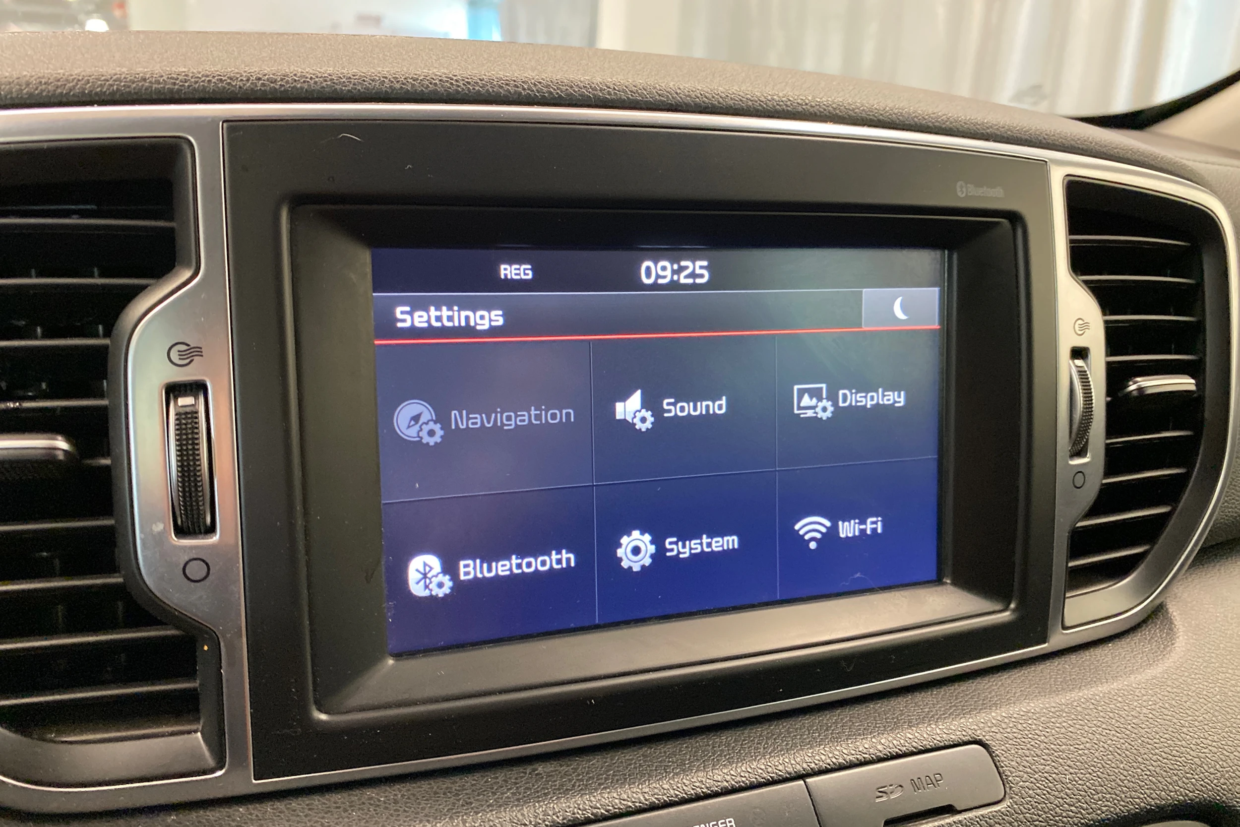 Punainen Kia Sportage 2016 kuva 18.