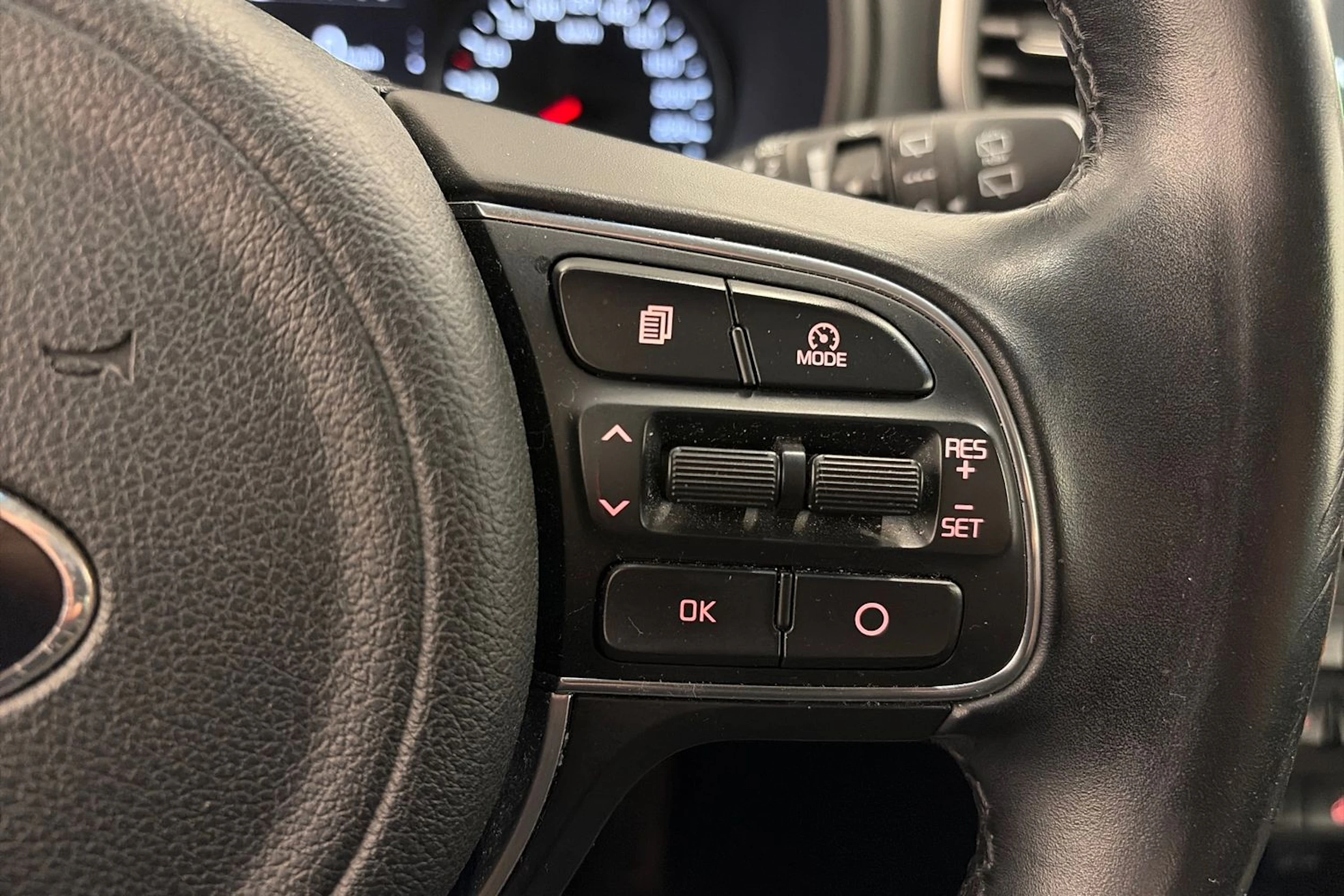 valkoinen Kia Sportage 2016 kuva 14.
