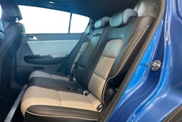 sininen Kia Sportage 2018 kuva 10.