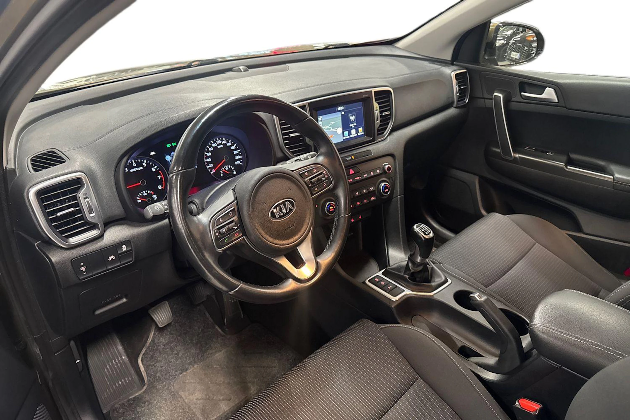 vihreä Kia Sportage 2018 kuva 3.