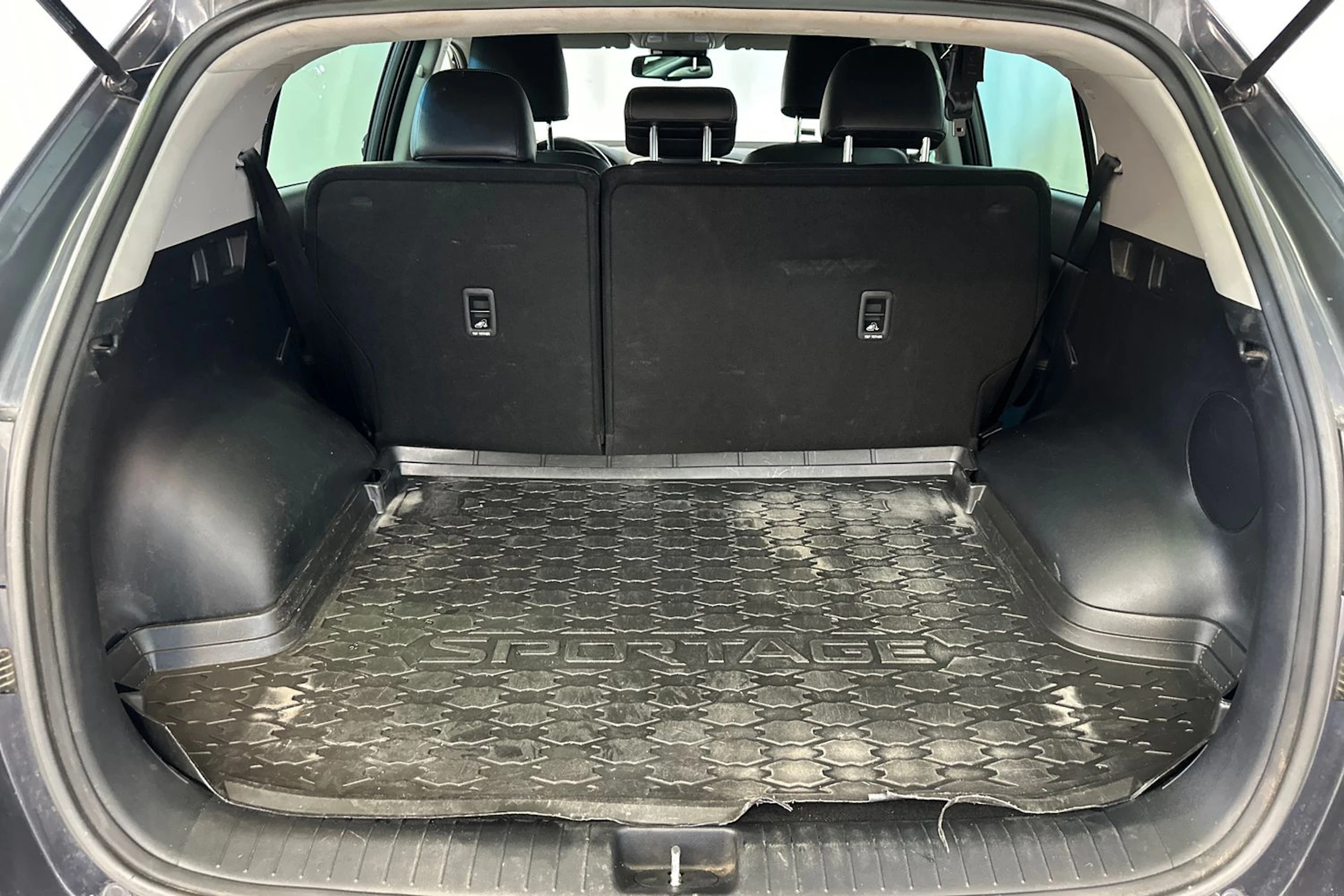 harmaa Kia Sportage 2018 kuva 27.