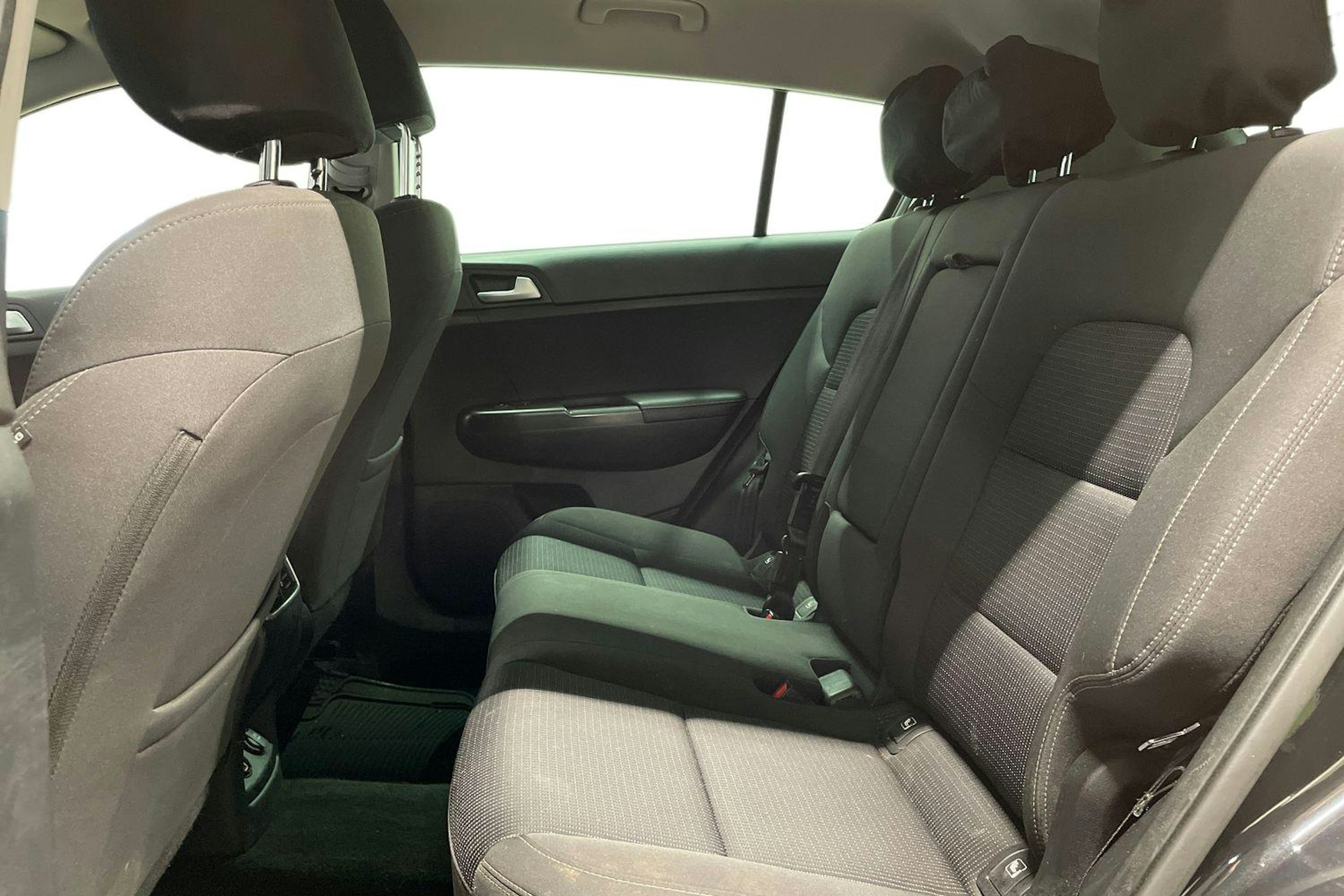 musta Kia Sportage 2018 kuva 10.