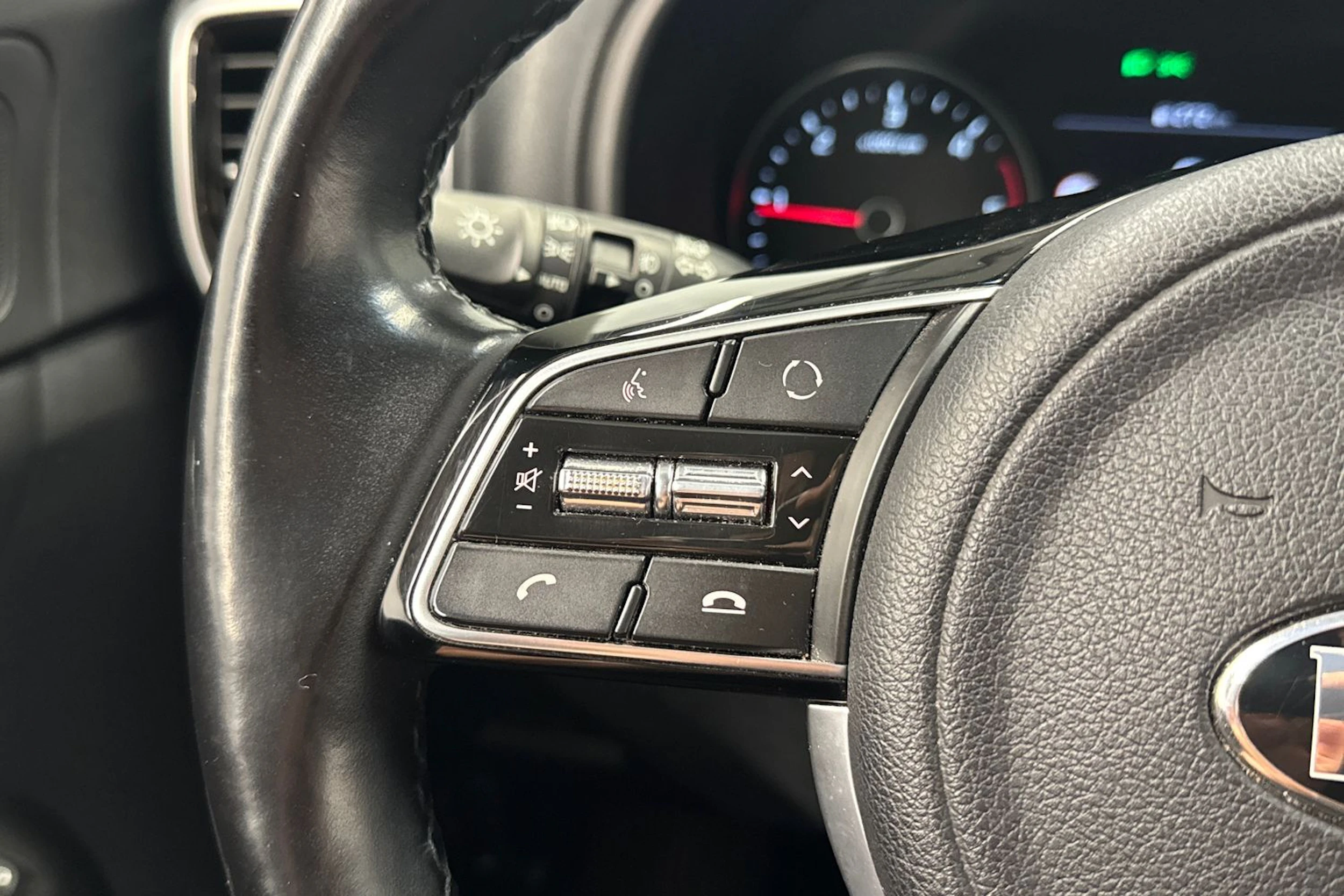 hopea Kia Sportage 2019 kuva 16.