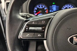 valkoinen Kia Sportage 2020 kuva 11.