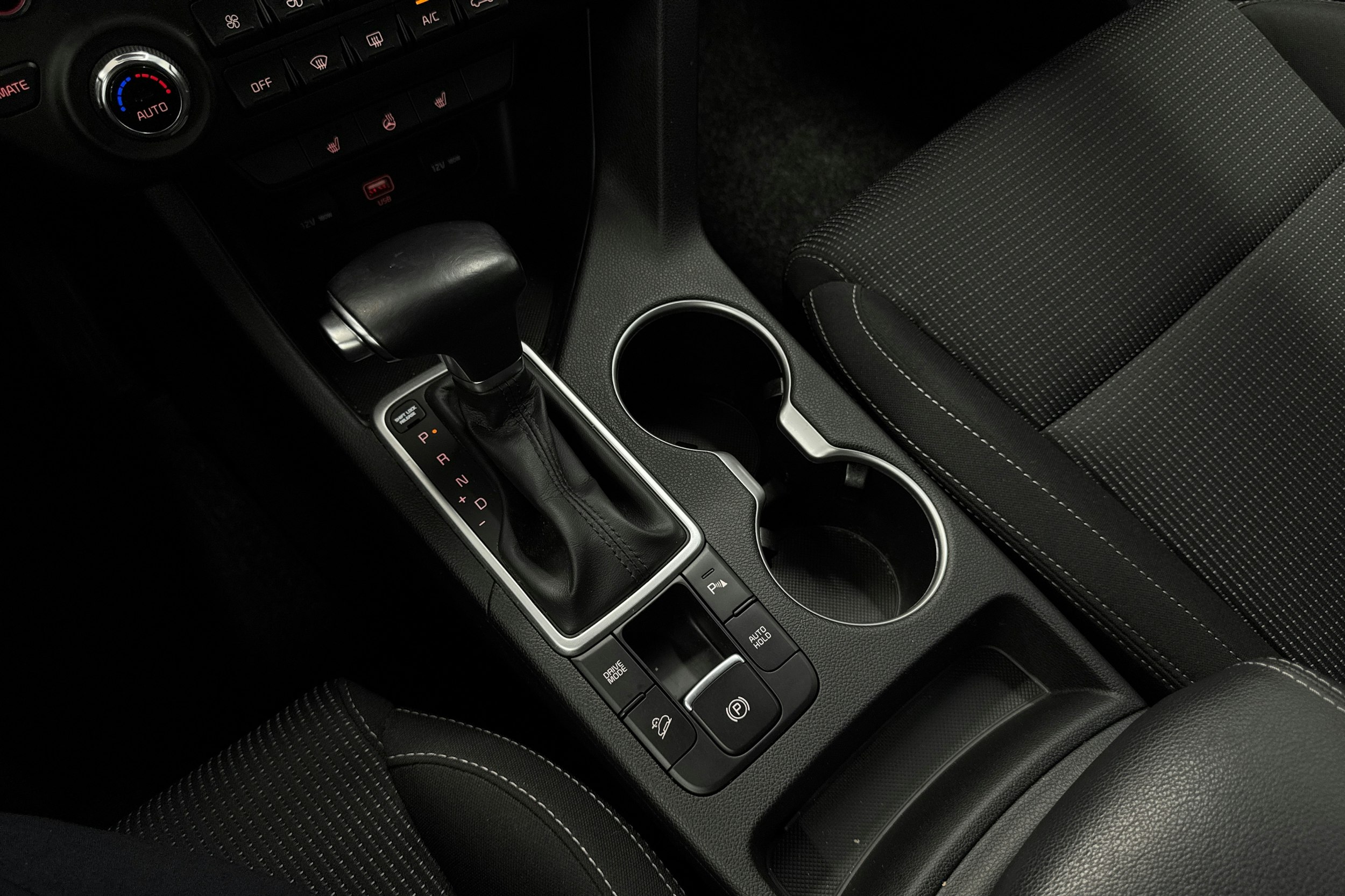 punainen Kia Sportage 2020 kuva 25.