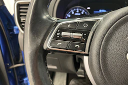 sininen Kia Sportage 2021 kuva 13.