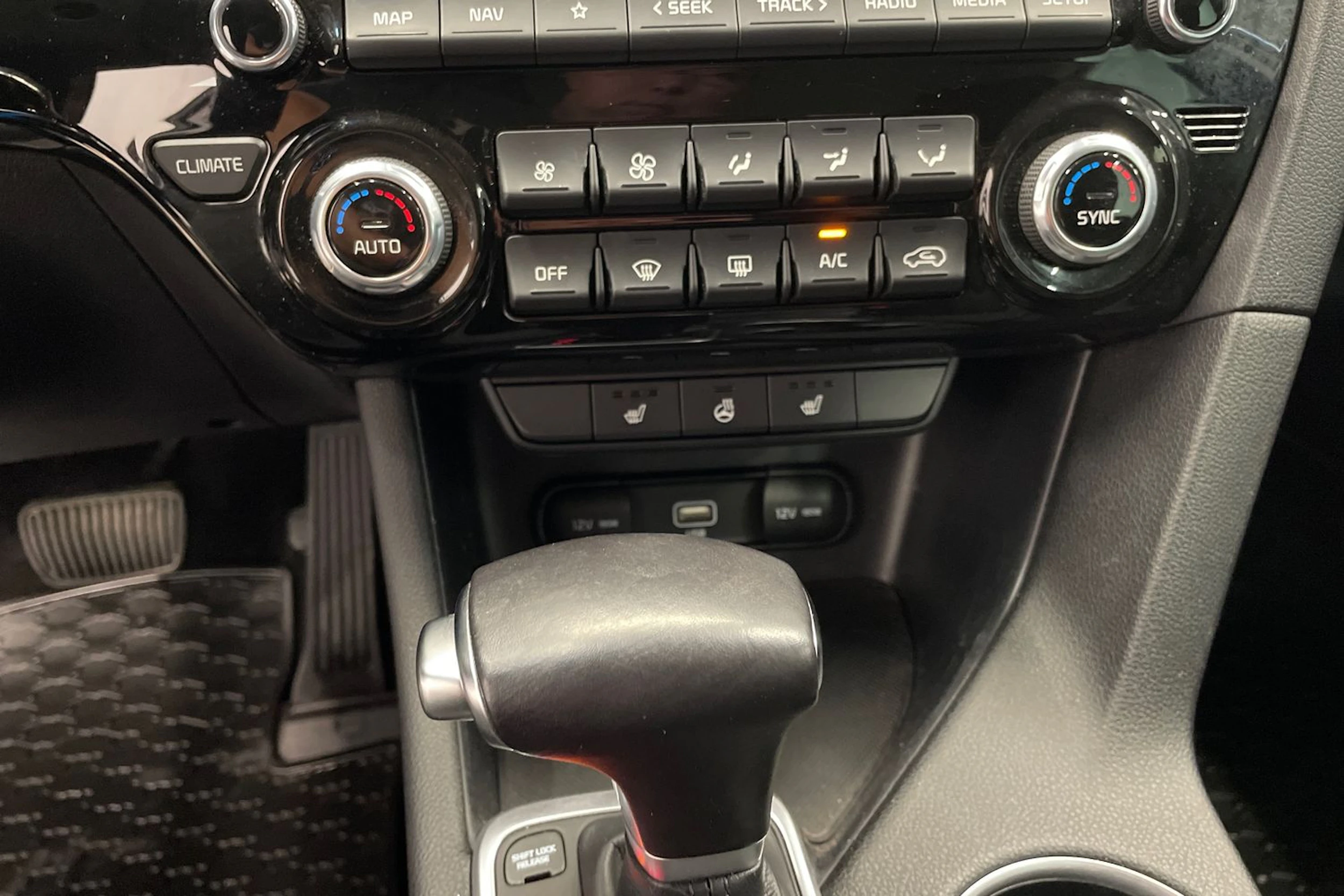 sininen Kia Sportage 2021 kuva 14.