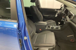 sininen Kia Sportage 2021 kuva 23.