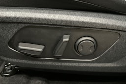 musta Kia Sportage 2022 kuva 17.