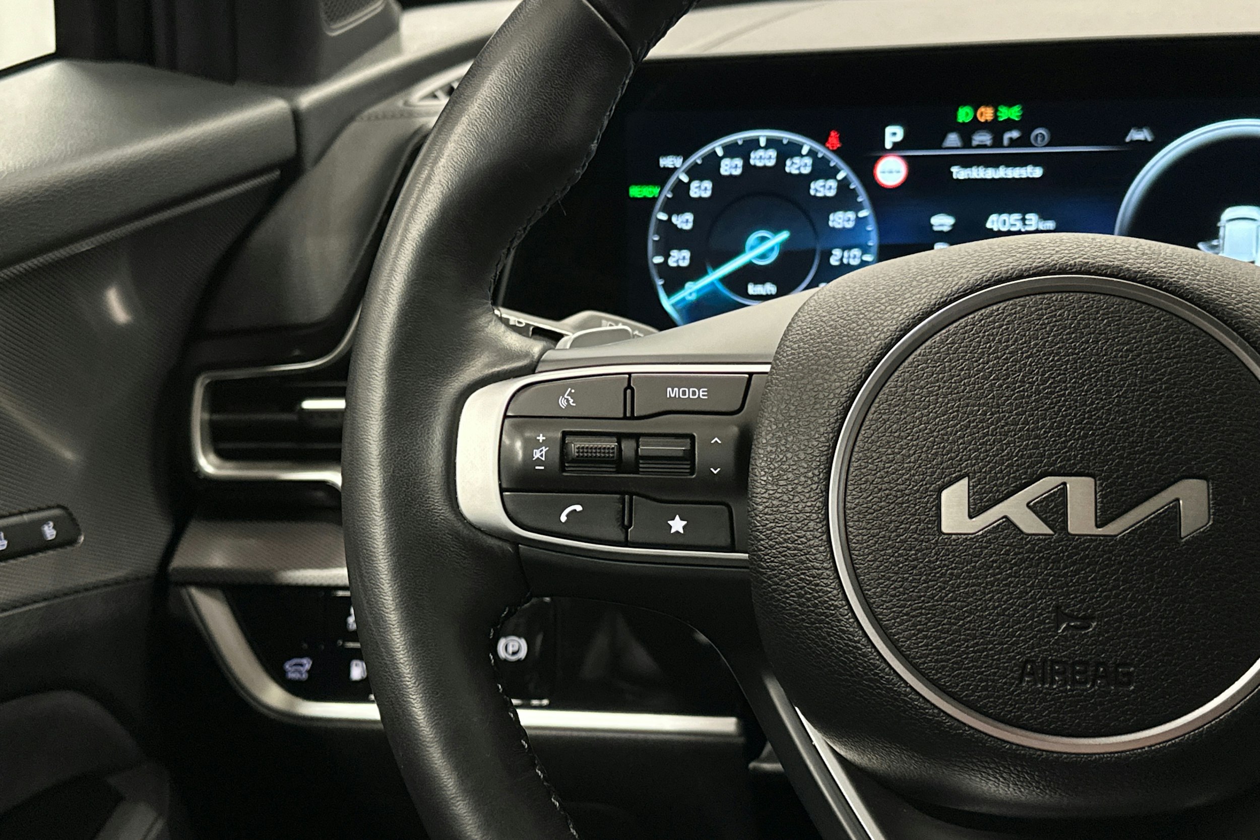 musta Kia Sportage 2022 kuva 20.