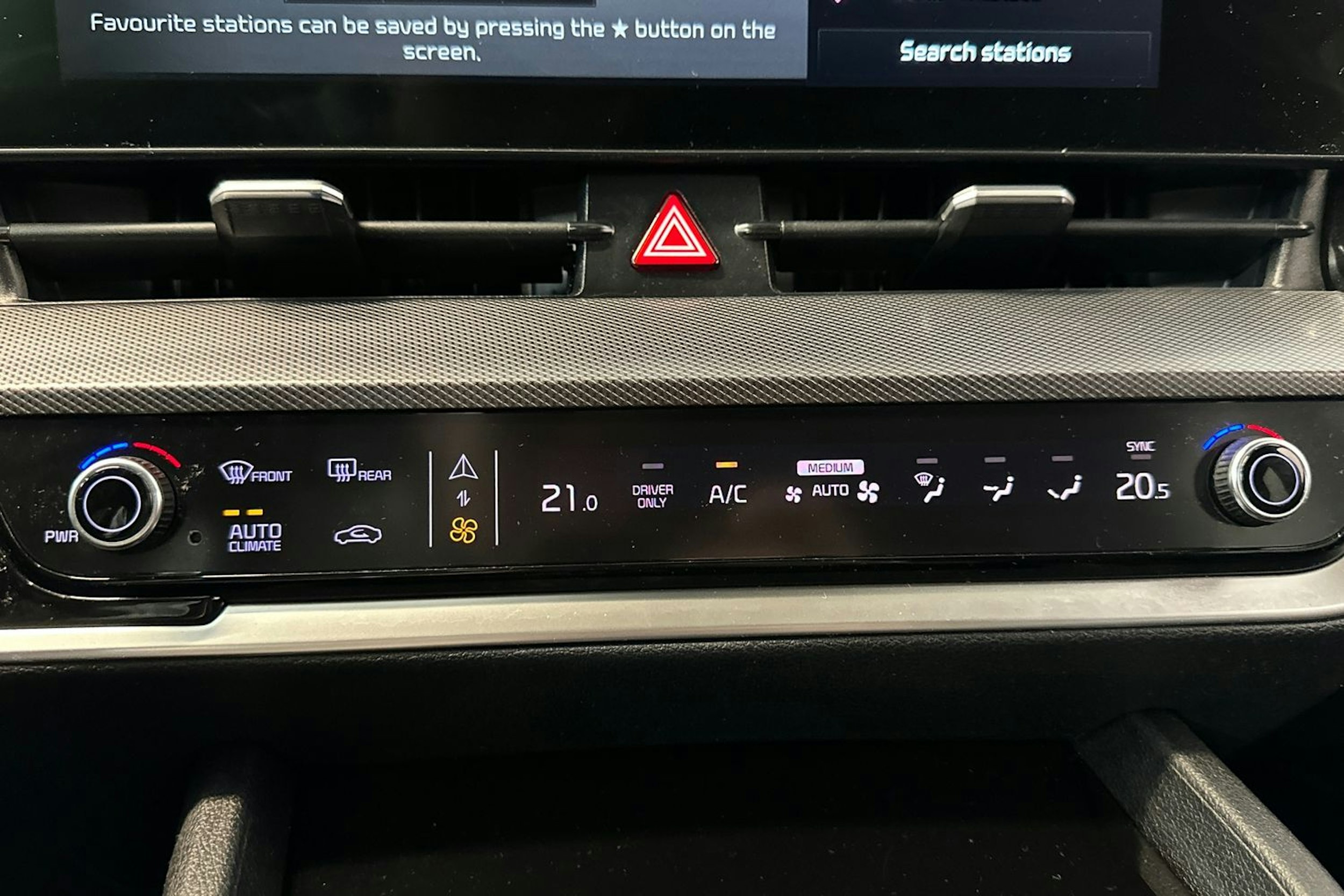 met. punainen Kia Sportage 2022 kuva 26.