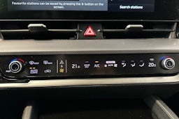 met. punainen Kia Sportage 2022 kuva 26.