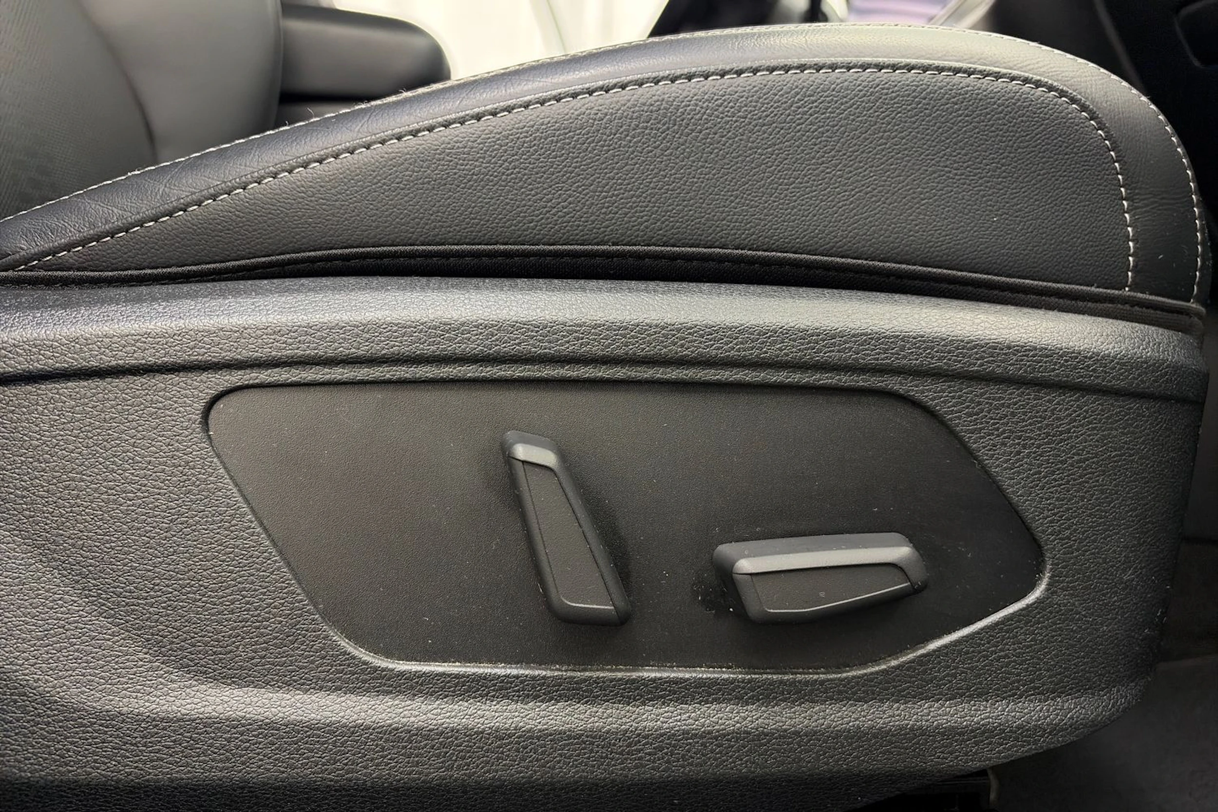 valkoinen Kia Sportage 2022 kuva 20.