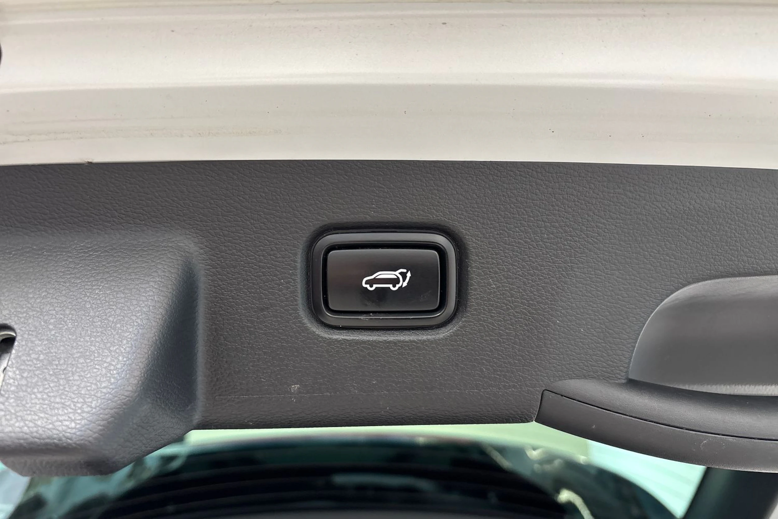 valkoinen Kia Sportage 2022 kuva 13.