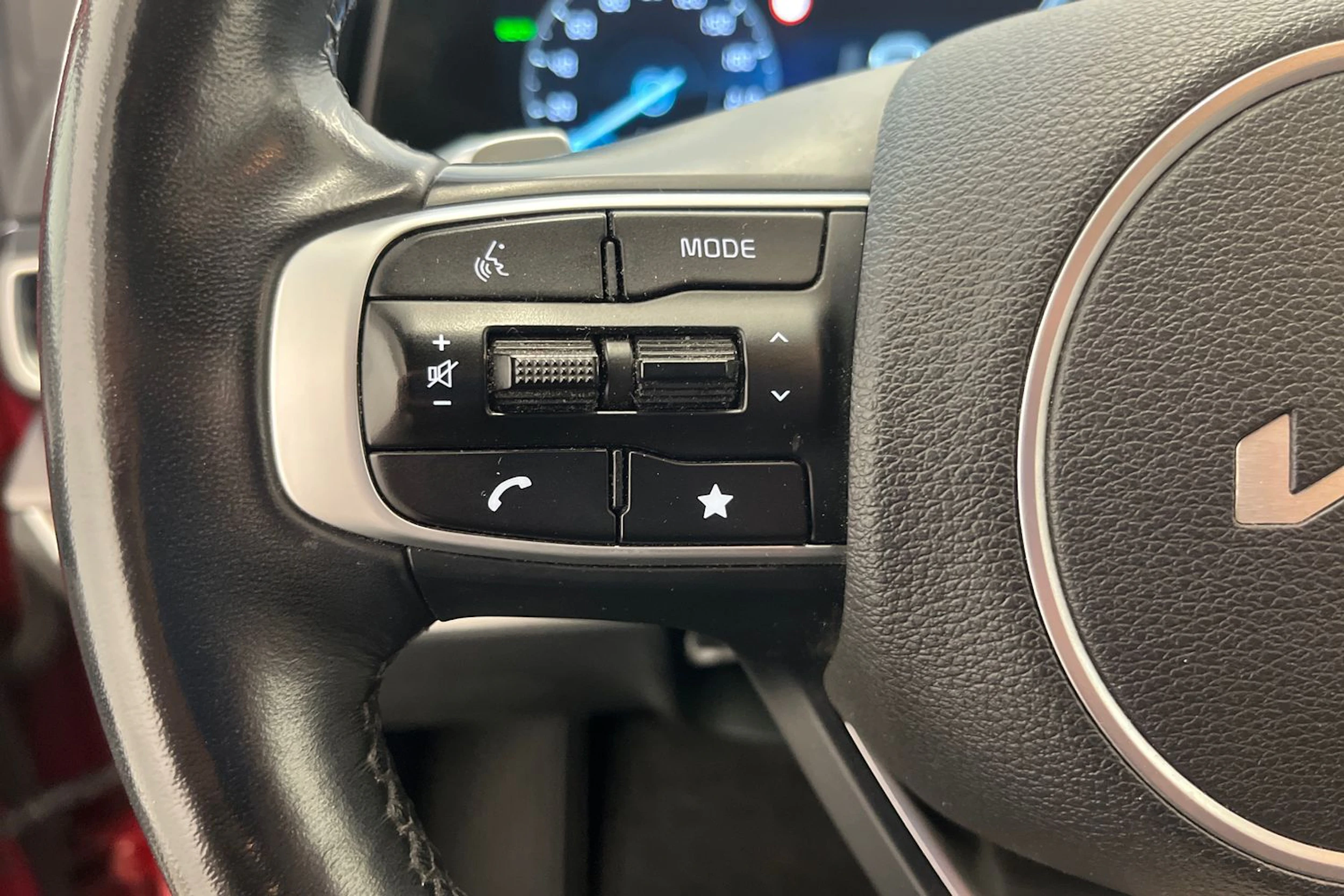 punainen Kia Sportage 2022 kuva 17.