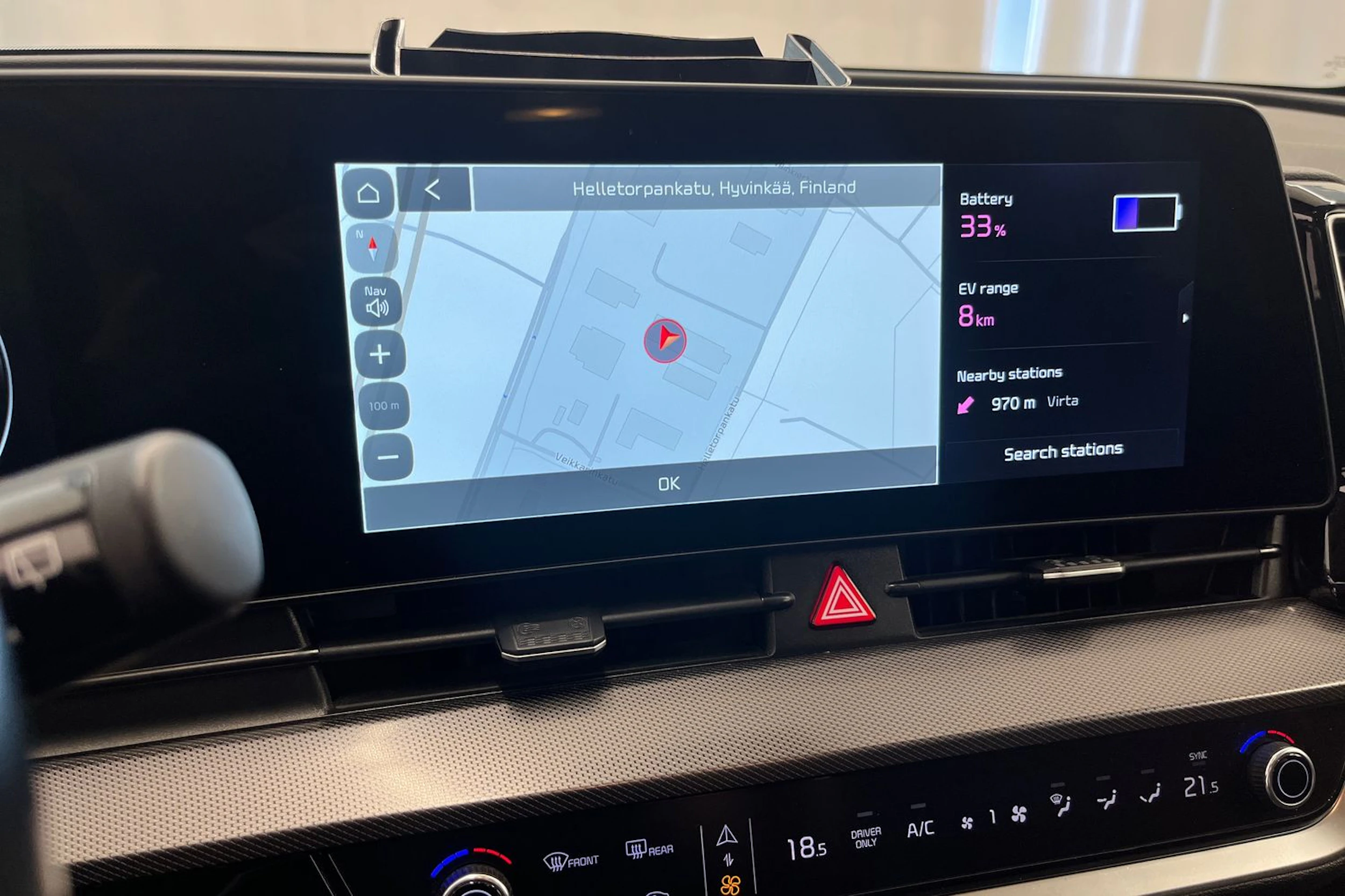 punainen Kia Sportage 2022 kuva 22.