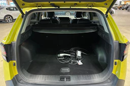 keltainen Kia Sportage 2022 kuva 24.