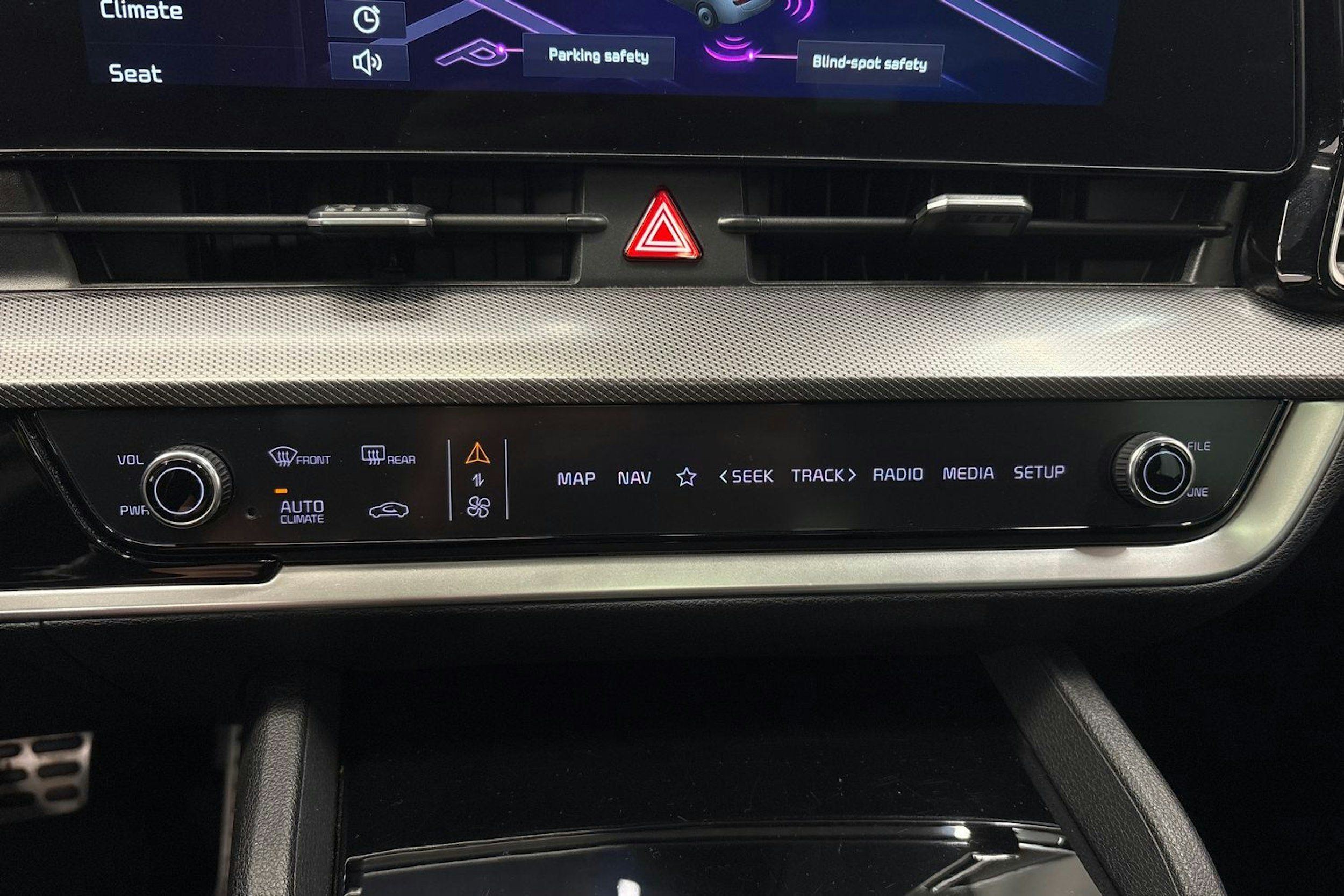 keltainen Kia Sportage 2022 kuva 27.