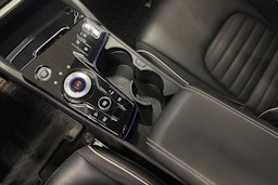 keltainen Kia Sportage 2022 kuva 28.