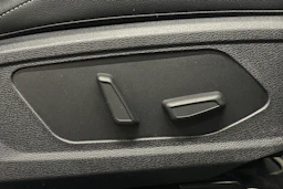 sininen Kia Sportage 2023 kuva 17.