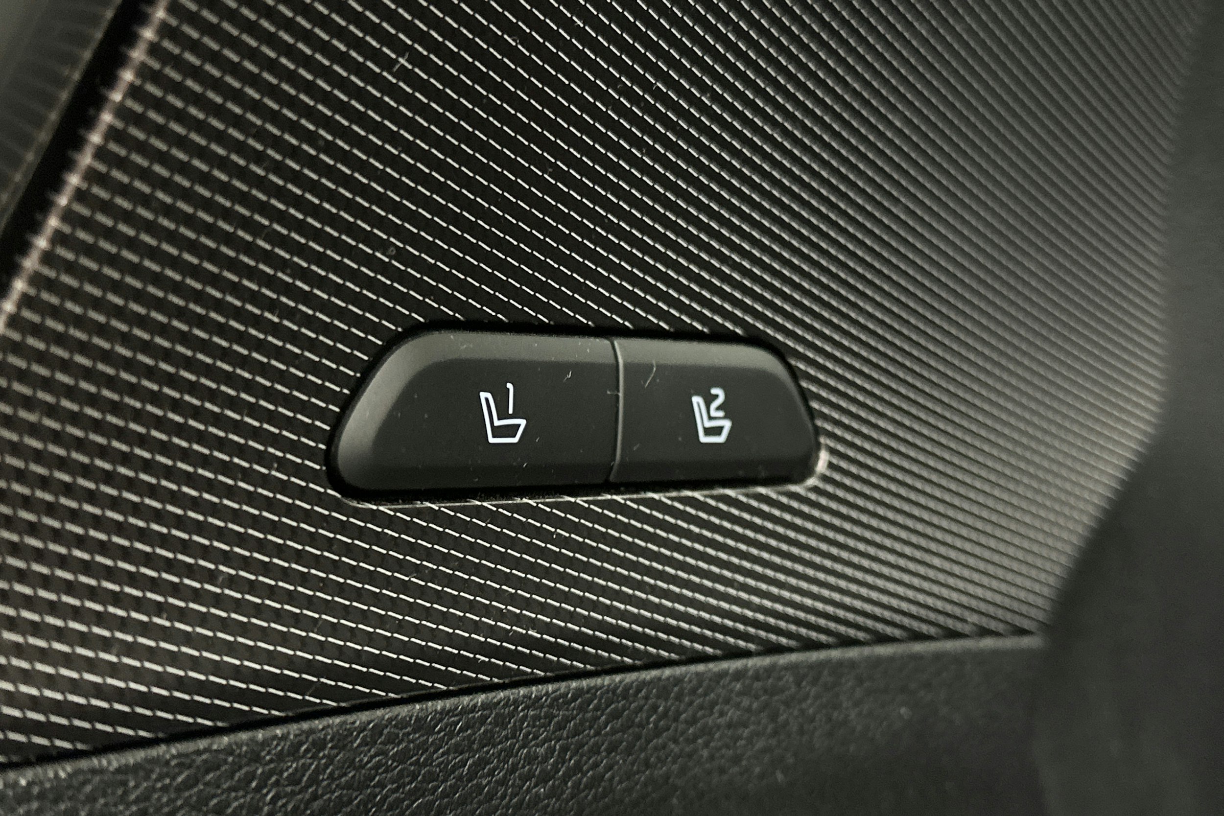 musta Kia Sportage 2023 kuva 20.