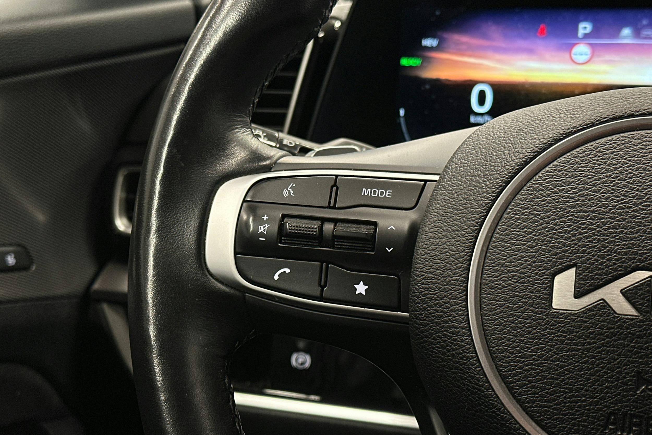 musta Kia Sportage 2023 kuva 23.