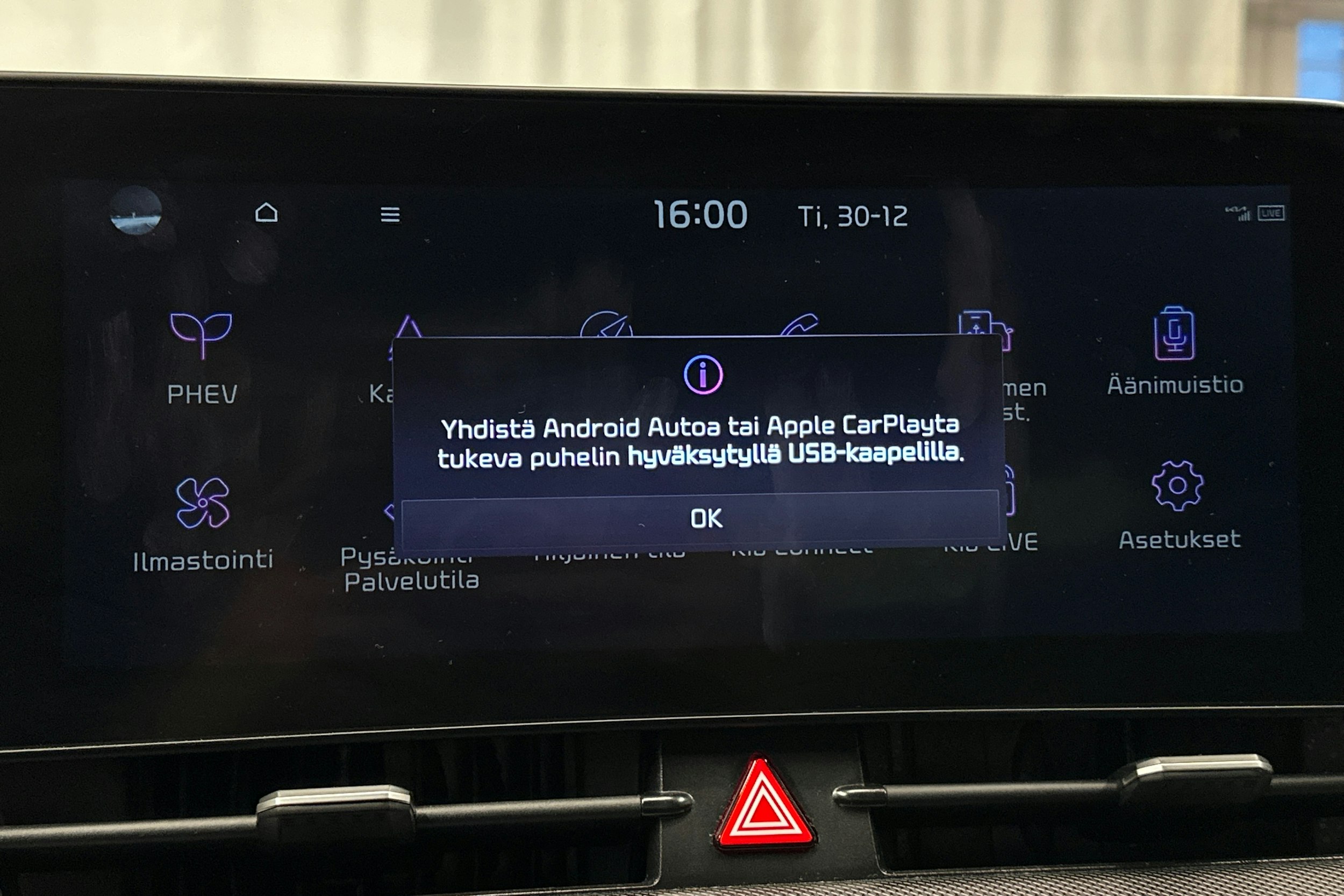 musta Kia Sportage 2023 kuva 27.