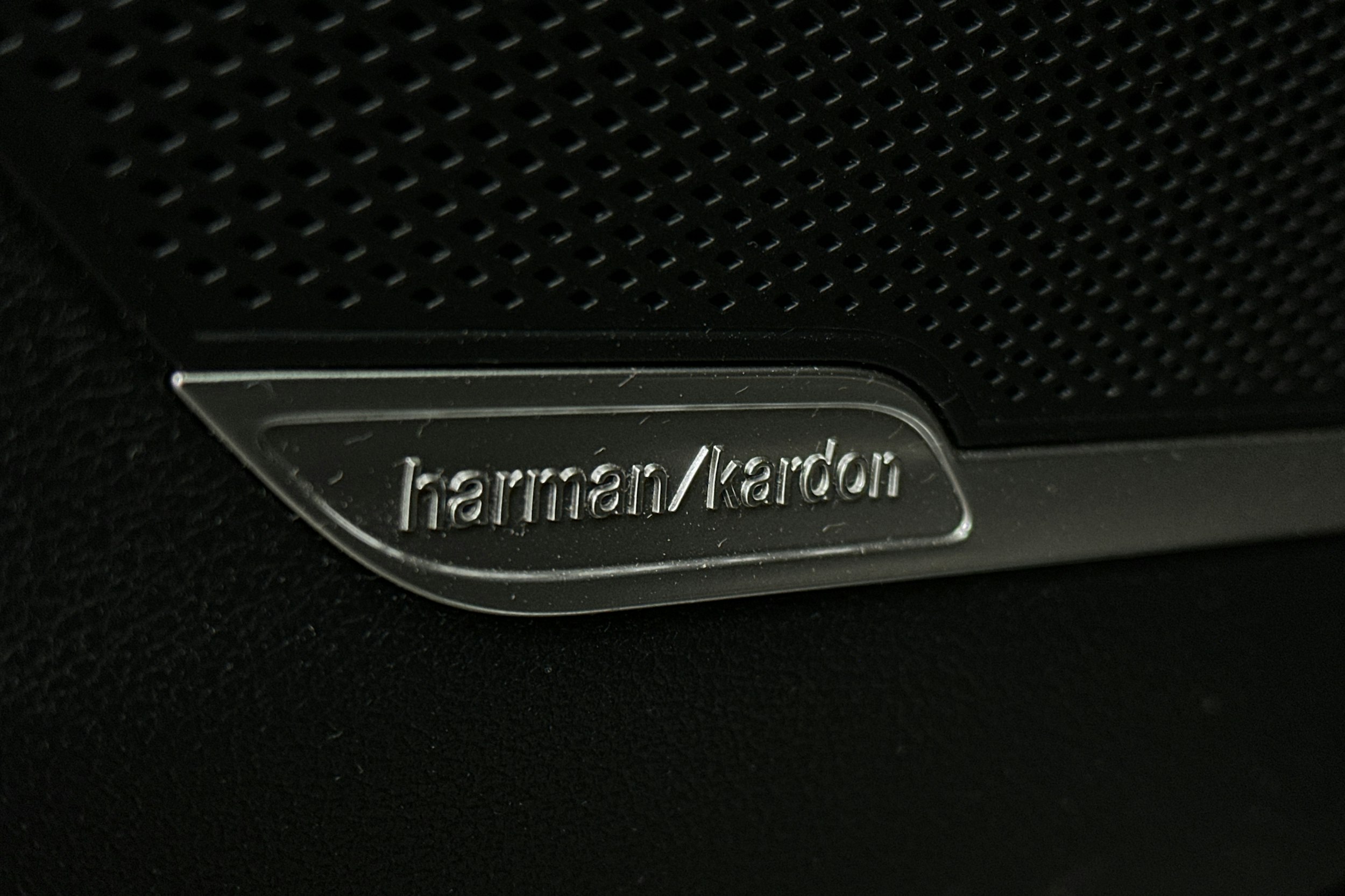 musta Kia Sportage 2023 kuva 34.